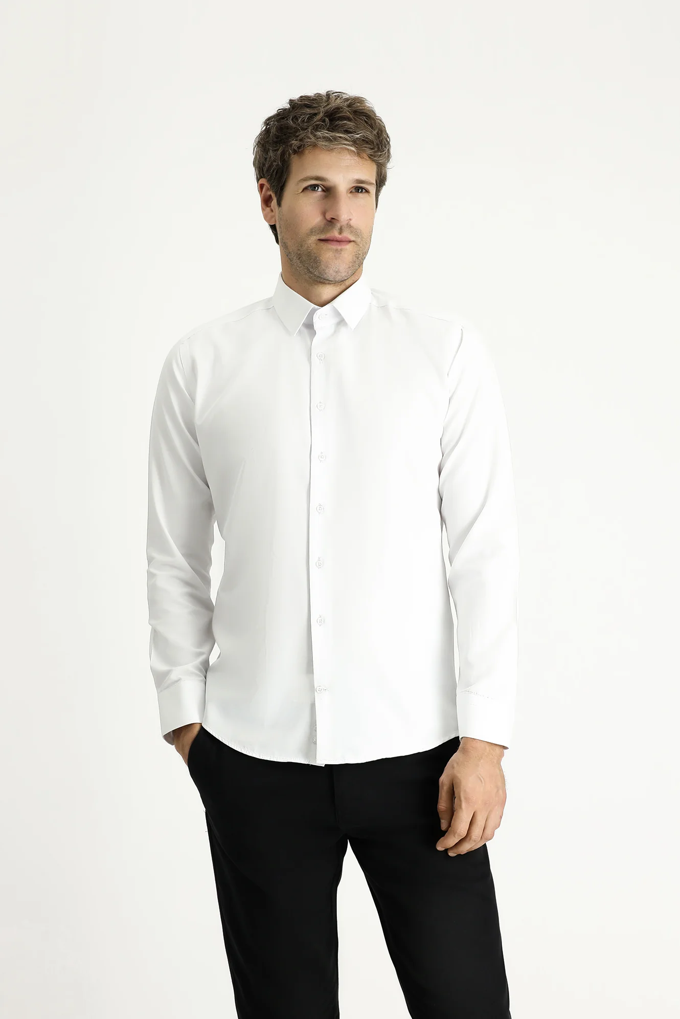 Beyaz Uzun Kollu Slim Fit Dar Kesim Klasik Pamuklu Kolay Ütülenebilir Gömlek - Image 3
