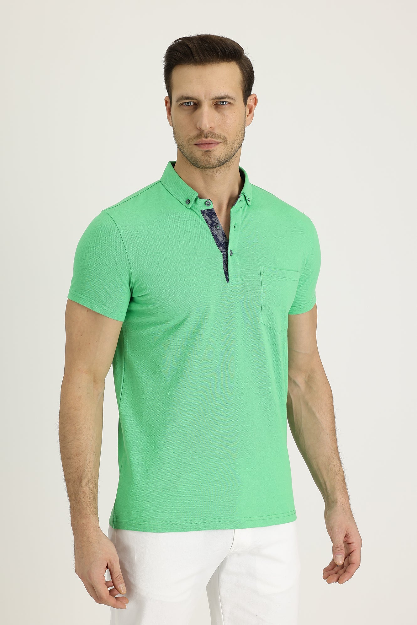 Çağla Yeşili Polo Yaka Slim Fit Dar Kesim Desenli Pamuk Tişört - Image 2