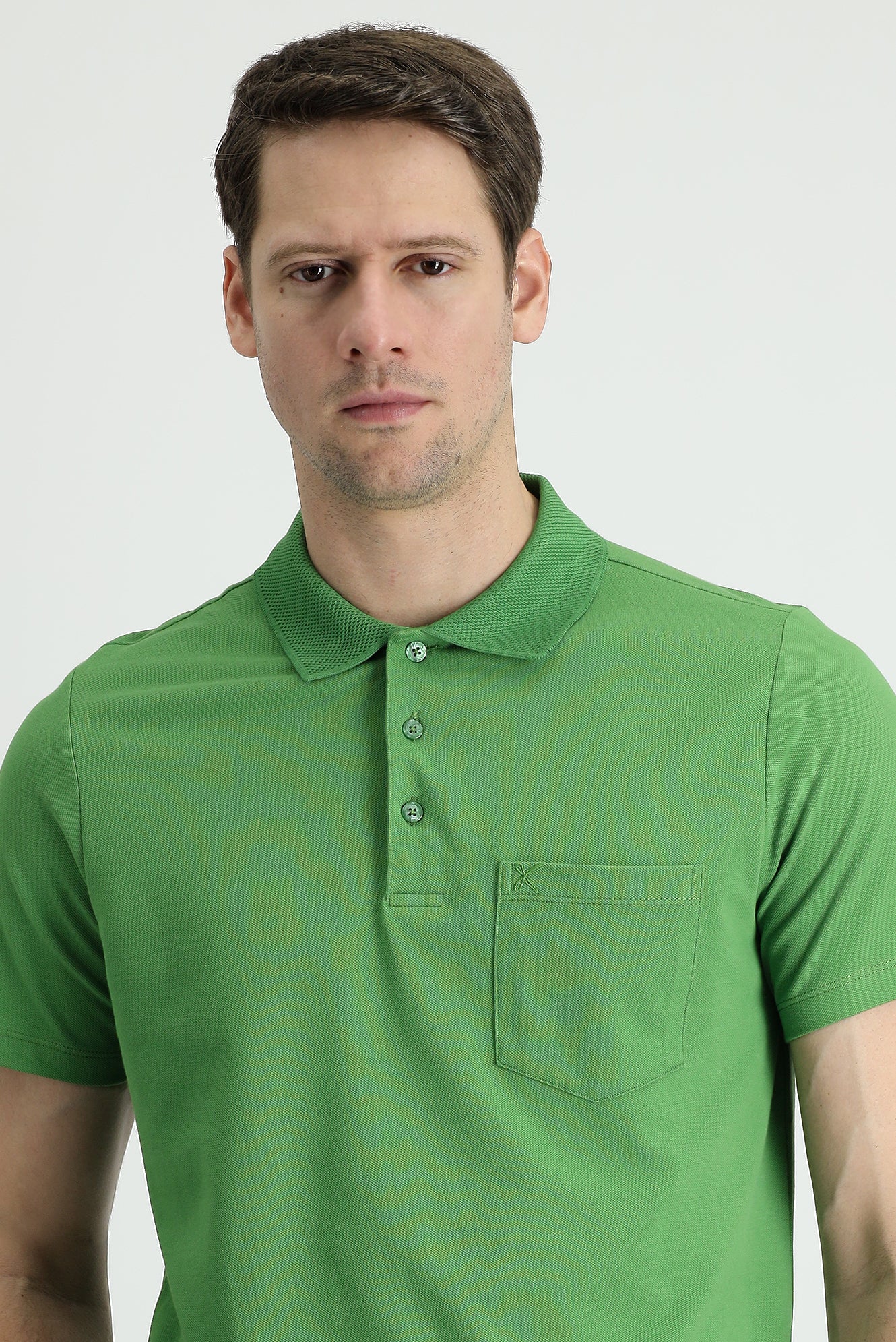 Çimen Yeşili Polo Yaka Regular Fit Nakışlı Pamuk Tişört - Image 2