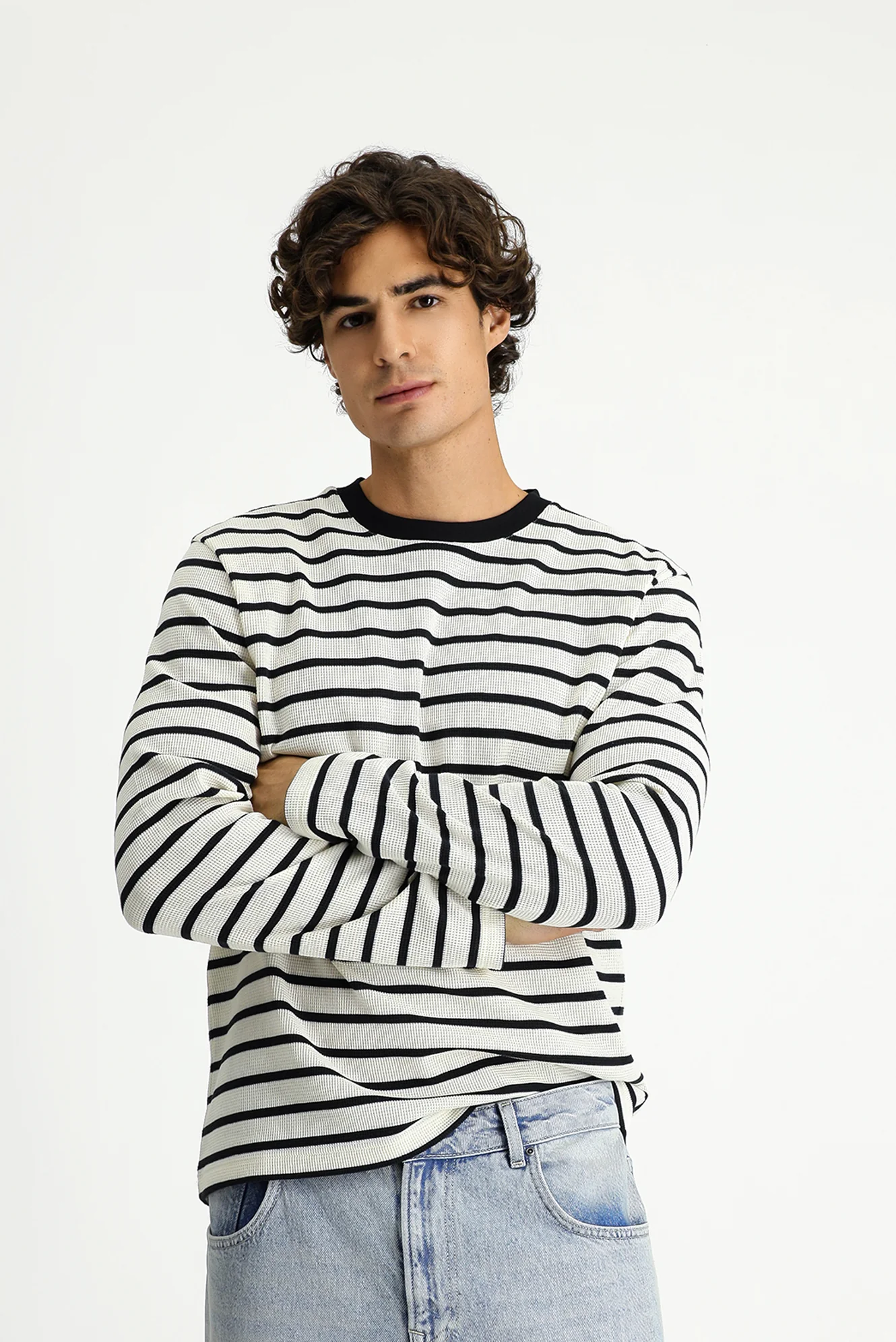 Ekru Bisiklet Yaka Regular Fit Çizgili Sweatshirt - Image 5