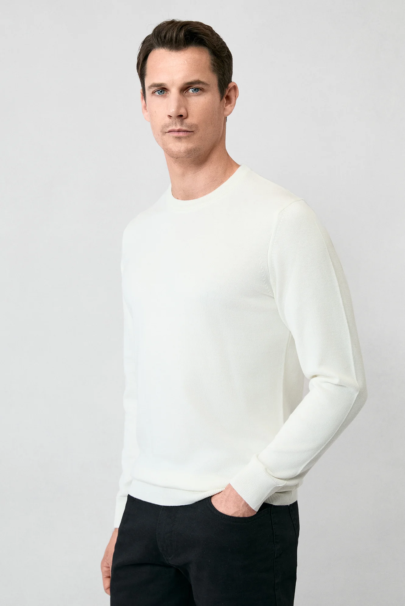Ekru Bisiklet Yaka Regular Fit Pamuklu Triko Kazak - Image 2