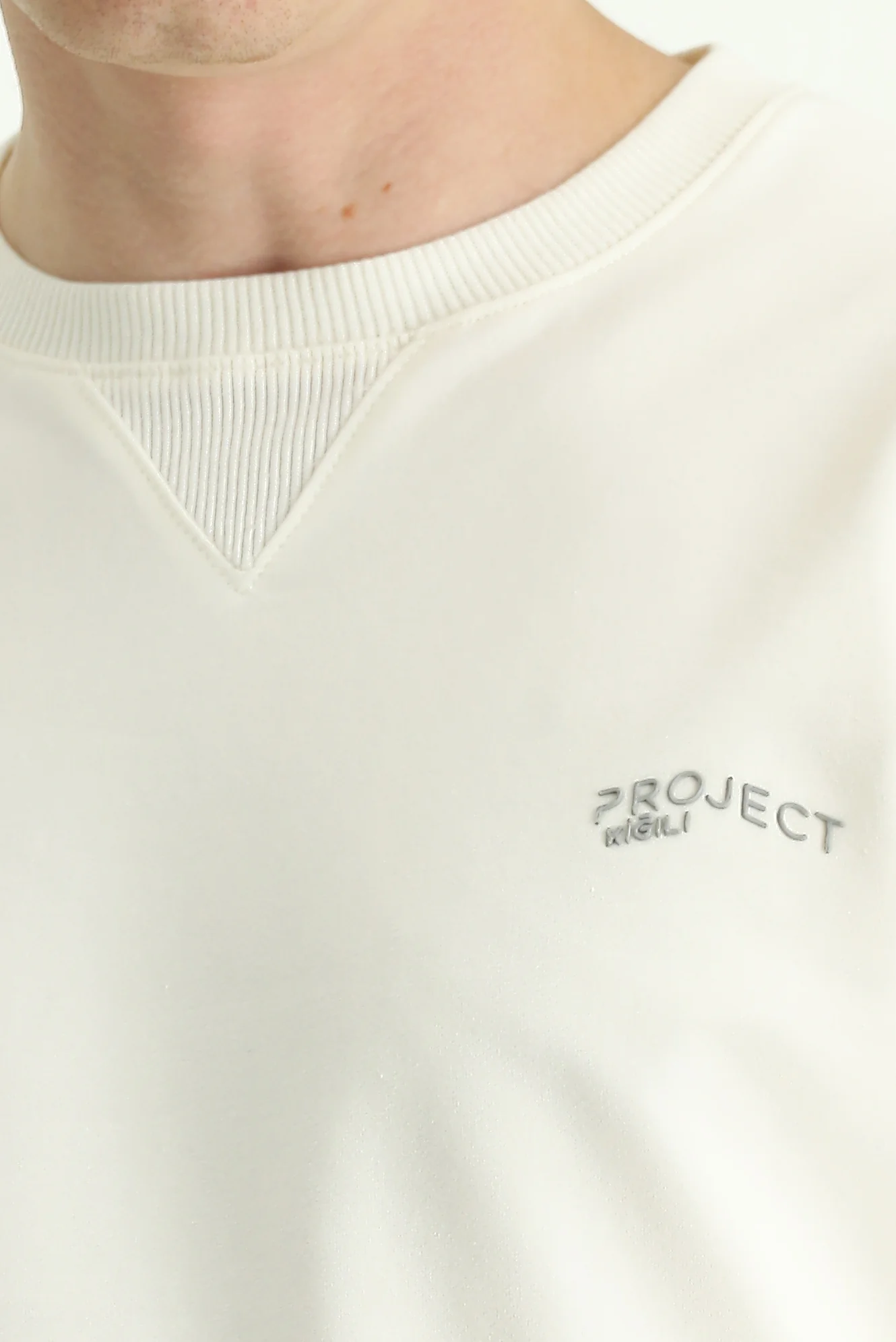 Ekru Bisiklet Yaka Slim Fit Dar Kesim Baskılı Pamuklu Sweatshirt - Image 4
