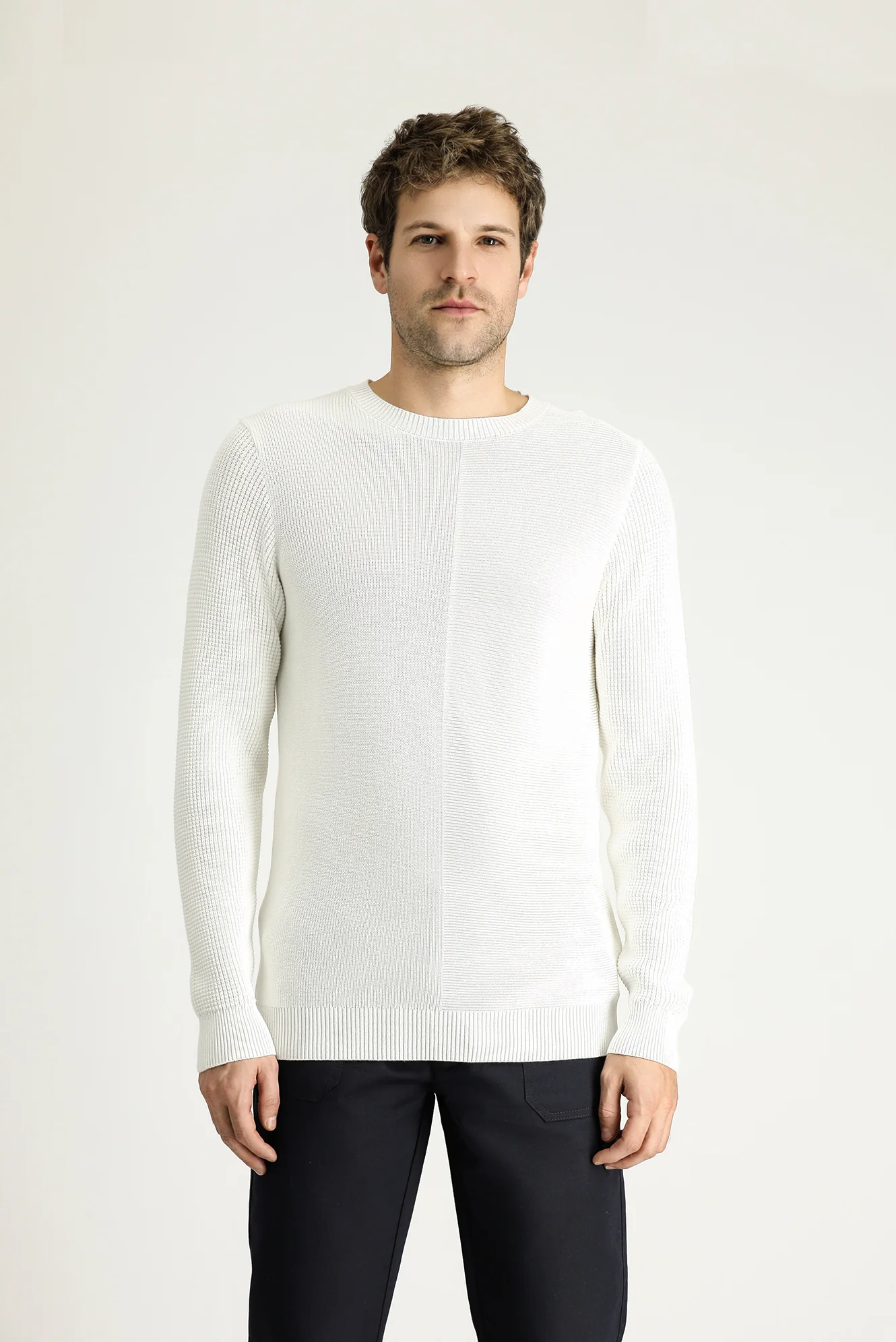 Ekru Bisiklet Yaka Slim Fit Dar Kesim Desenli Pamuklu Triko Kazak - Image 3