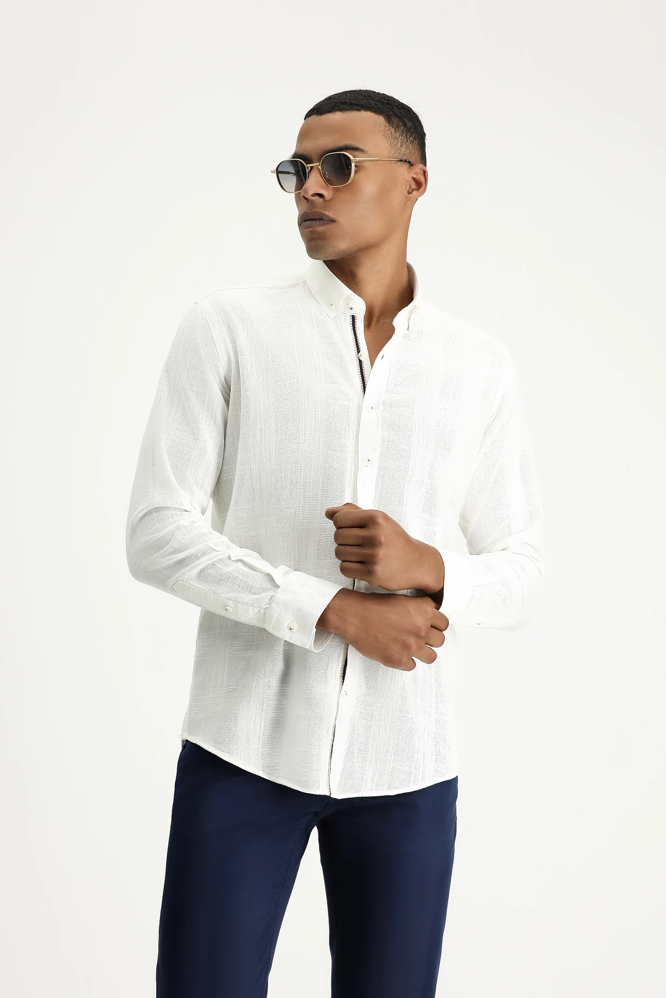 Ekru Uzun Kol Slim Fit Dar Kesim Desenli Spor Pamuk Düğmeli Yaka Gömlek