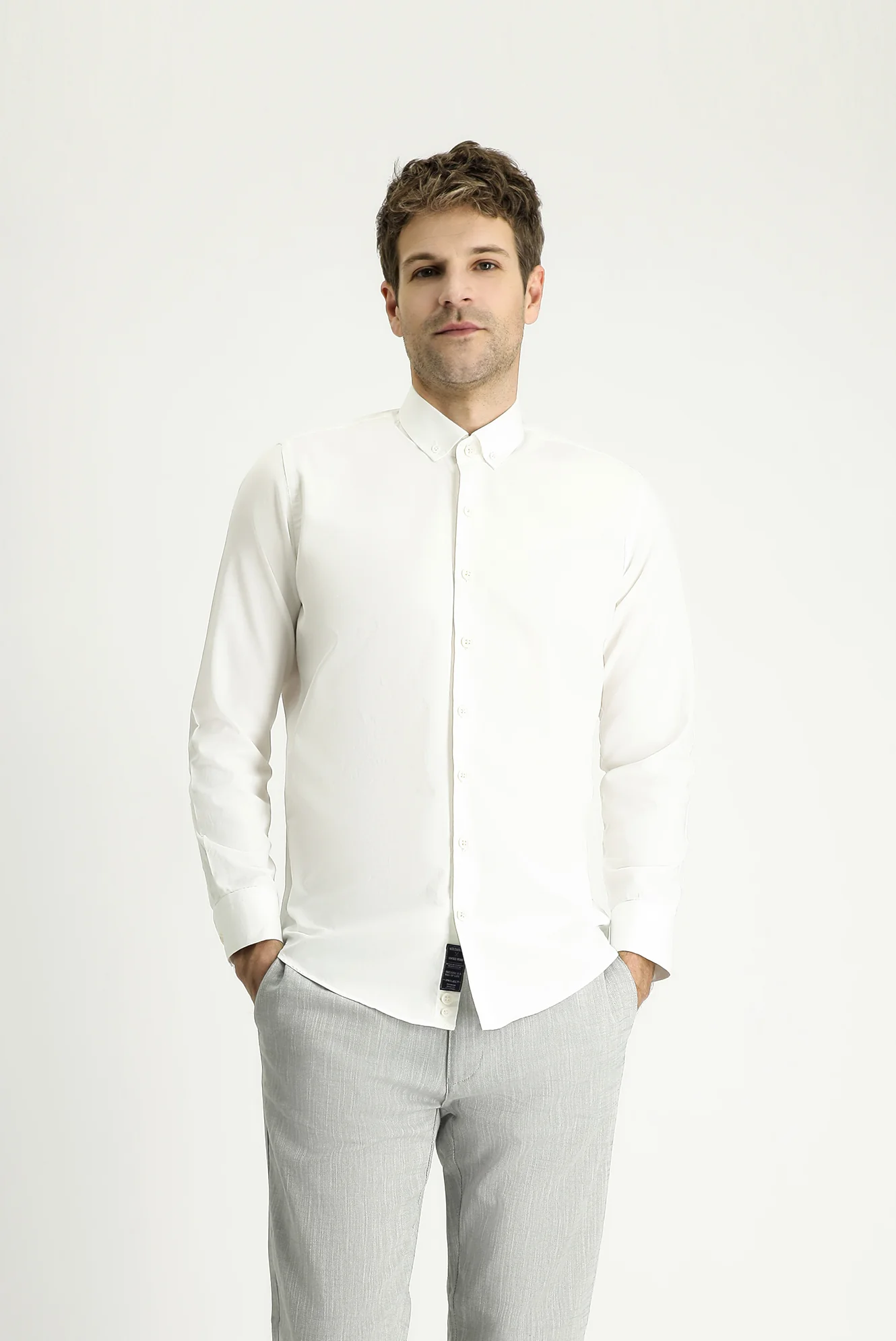 Ekru Uzun Kol Slim Fit Dar Kesim Twill Pamuk Düğmeli Yaka Gömlek - Image 2