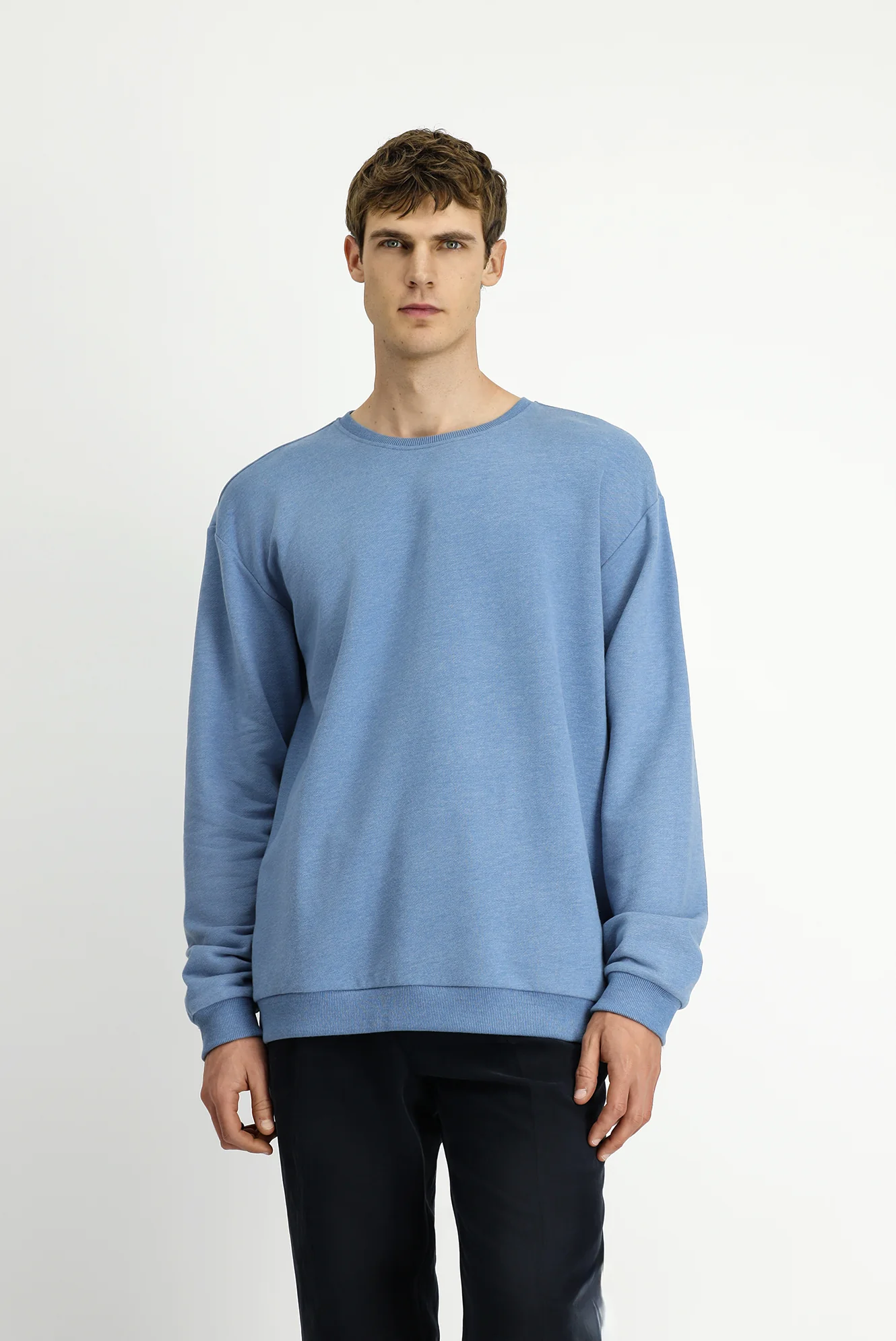 Havacı Mavi Bisiklet Yaka Regular Fit Pamuklu Basic Sweatshirt - Image 4