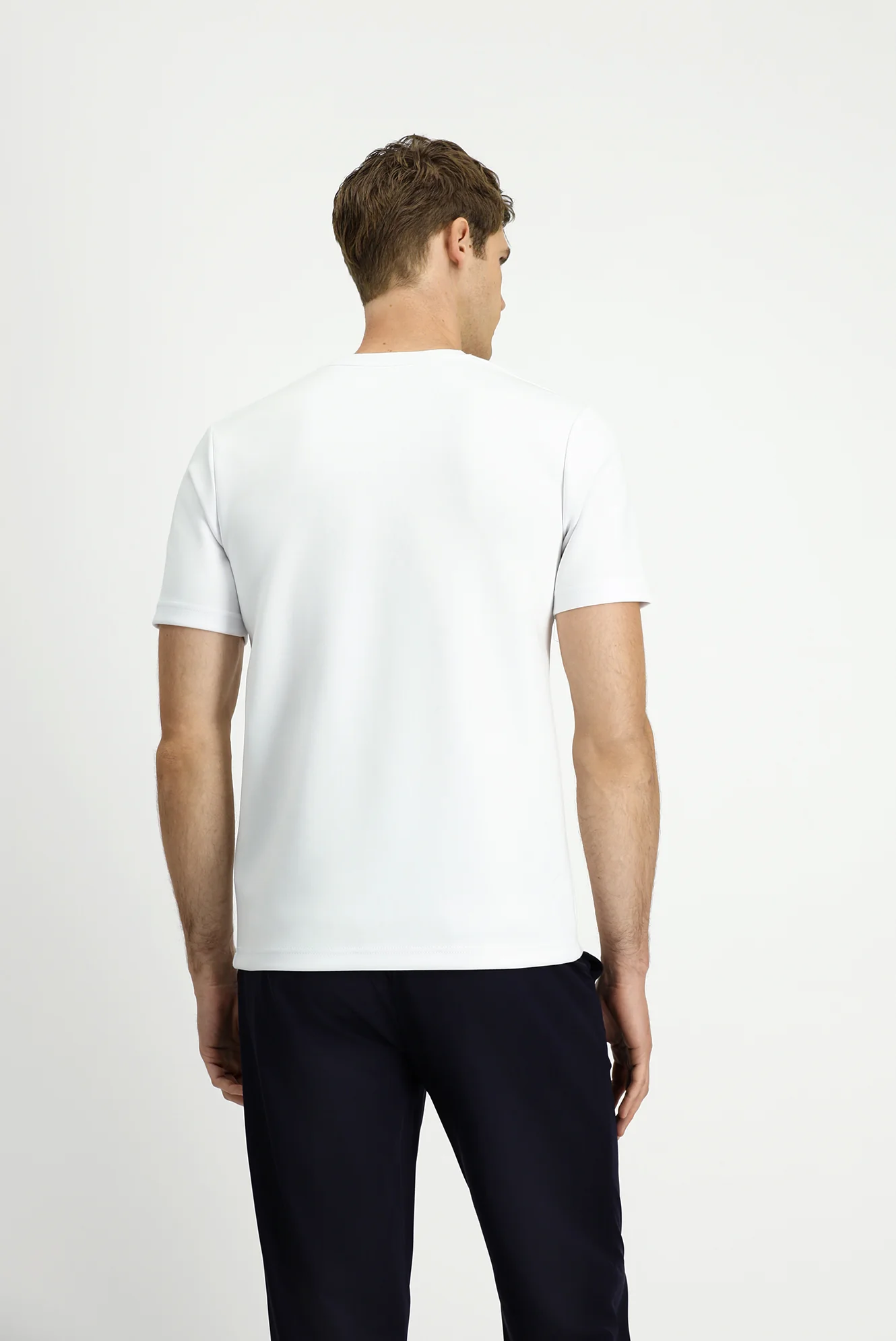Kırık Beyaz Bisiklet Yaka Regular Fit Baskılı Tişört - Image 4