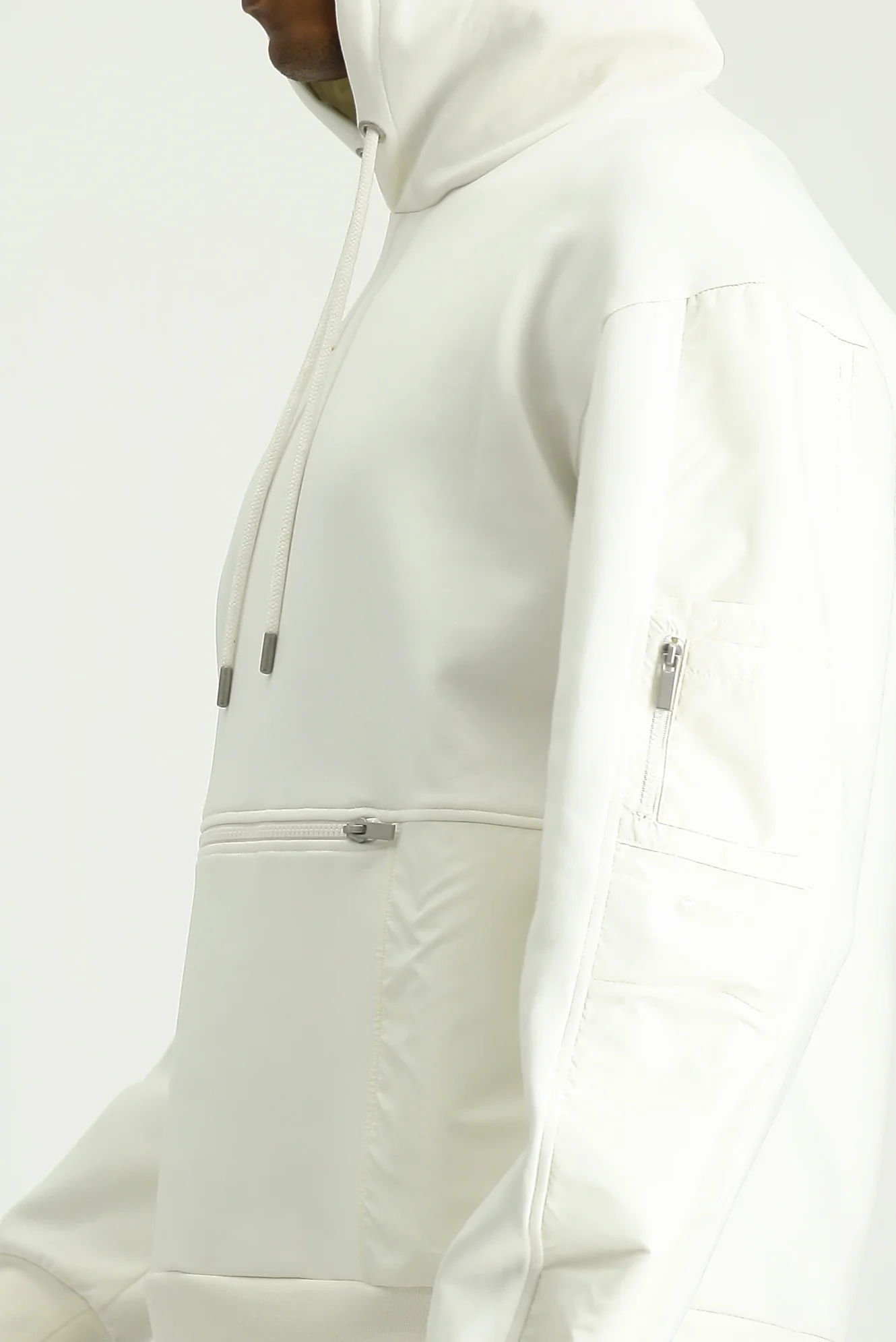 Kırık Beyaz Kapüşonlu Oversize Fermuarlı Pamuklu Sweatshirt - Image 3