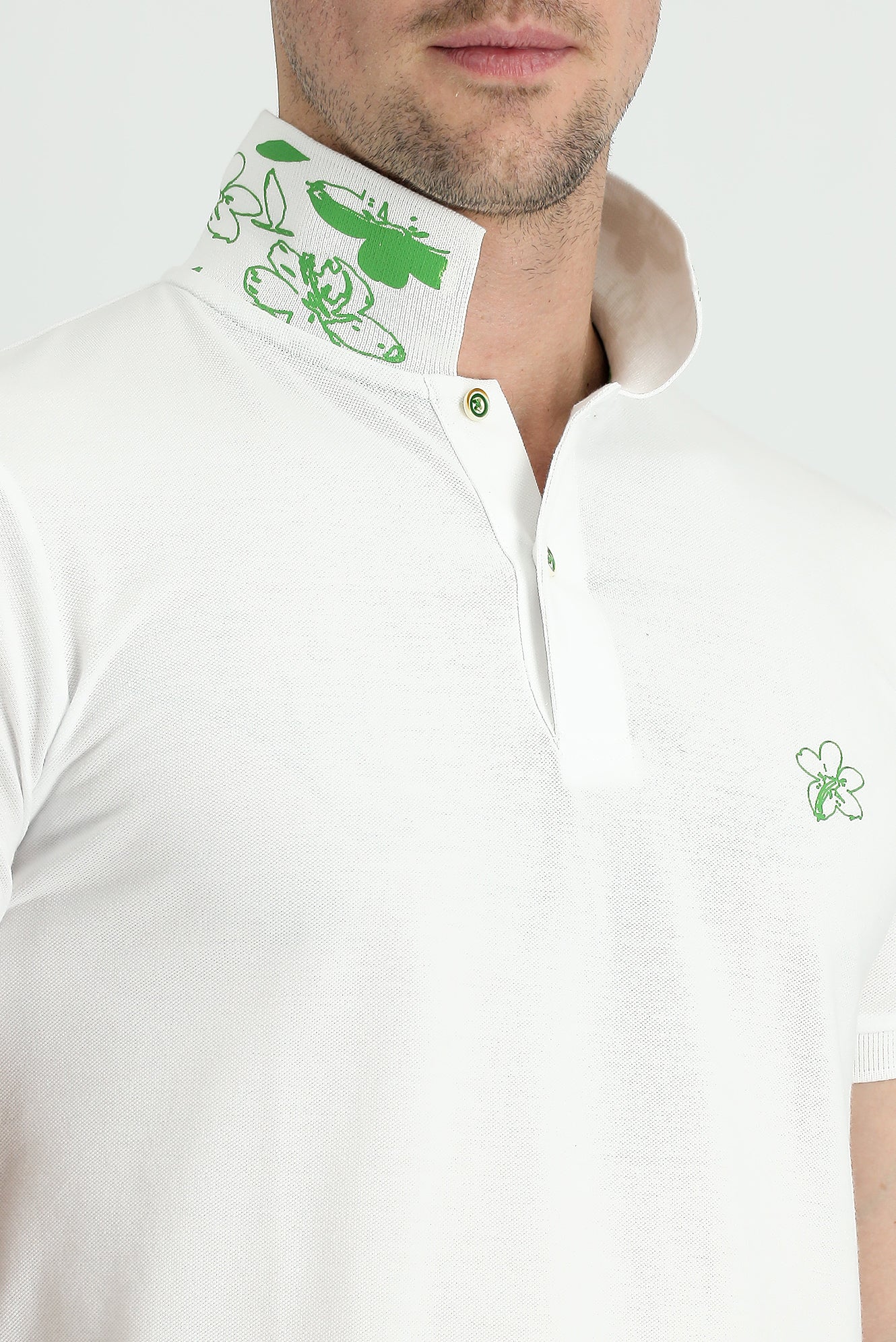 Kırık Beyaz Polo Yaka Slim Fit Dar Kesim Baskılı Pamuk Tişört - Image 4