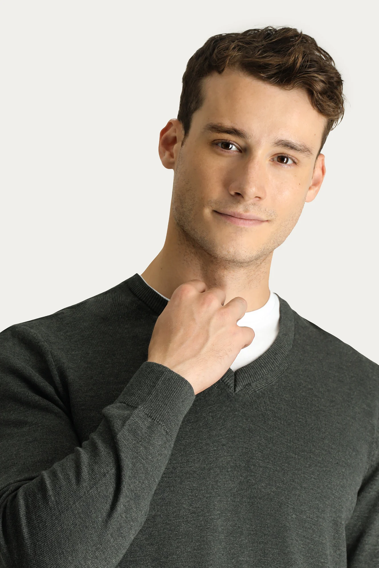 Koyu Antrasit Melanj V Yaka Slim Fit Dar Kesim Pamuklu Triko Kazak - Image 2