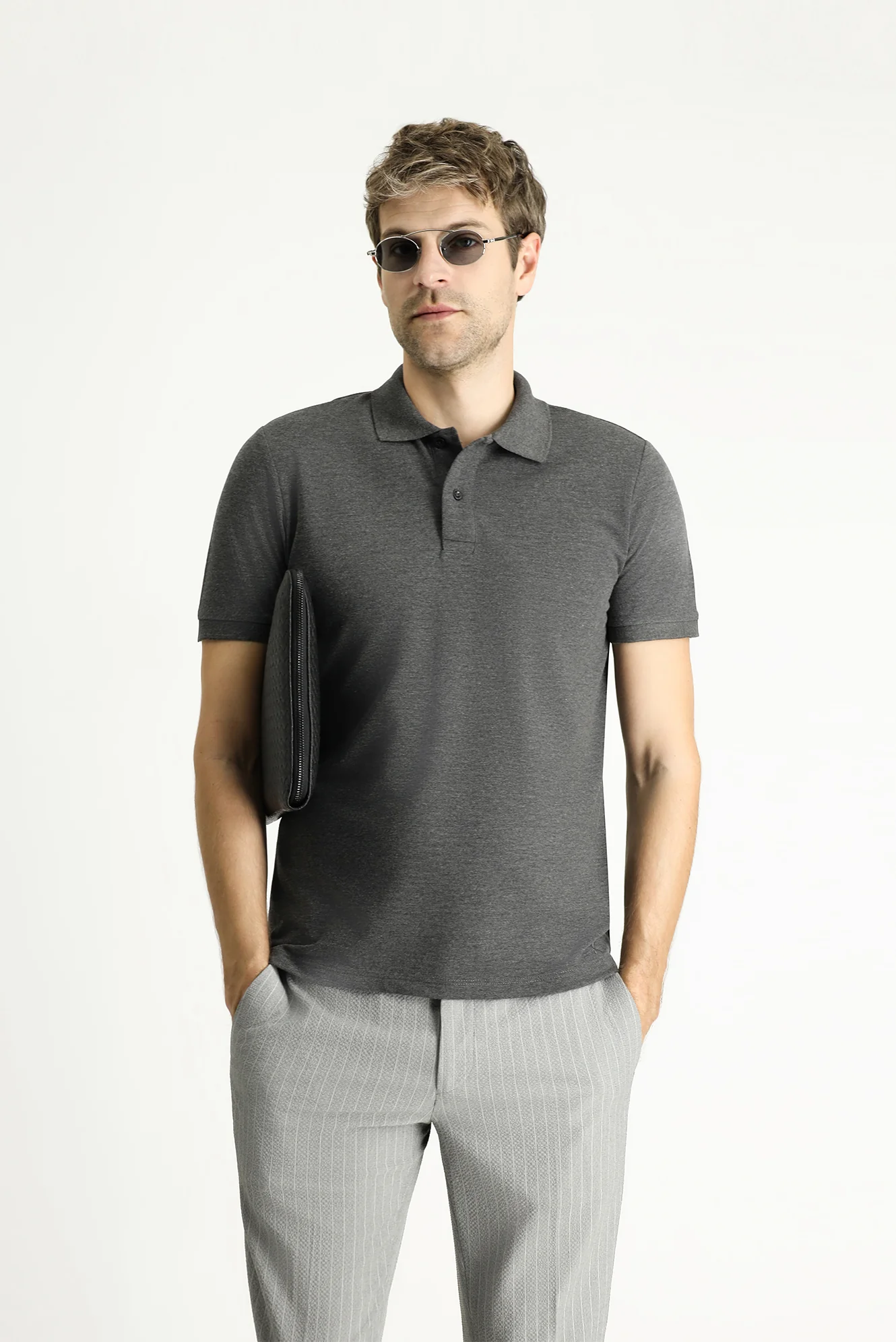 Koyu Antrasit Polo Yaka Slim Fit Nakışlı %100 Pamuk Tişört