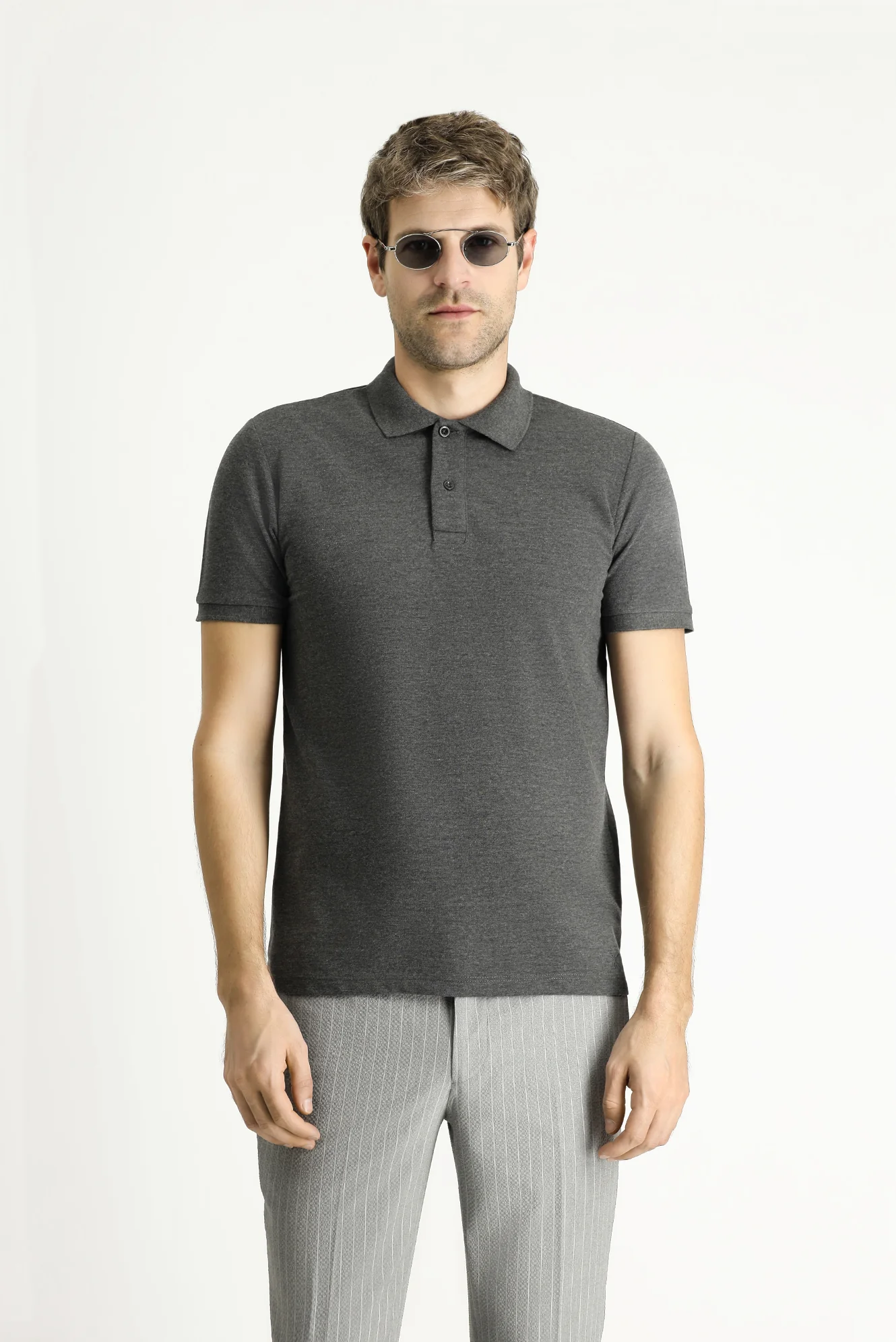 Koyu Antrasit Polo Yaka Slim Fit Nakışlı %100 Pamuk Tişört - Image 3