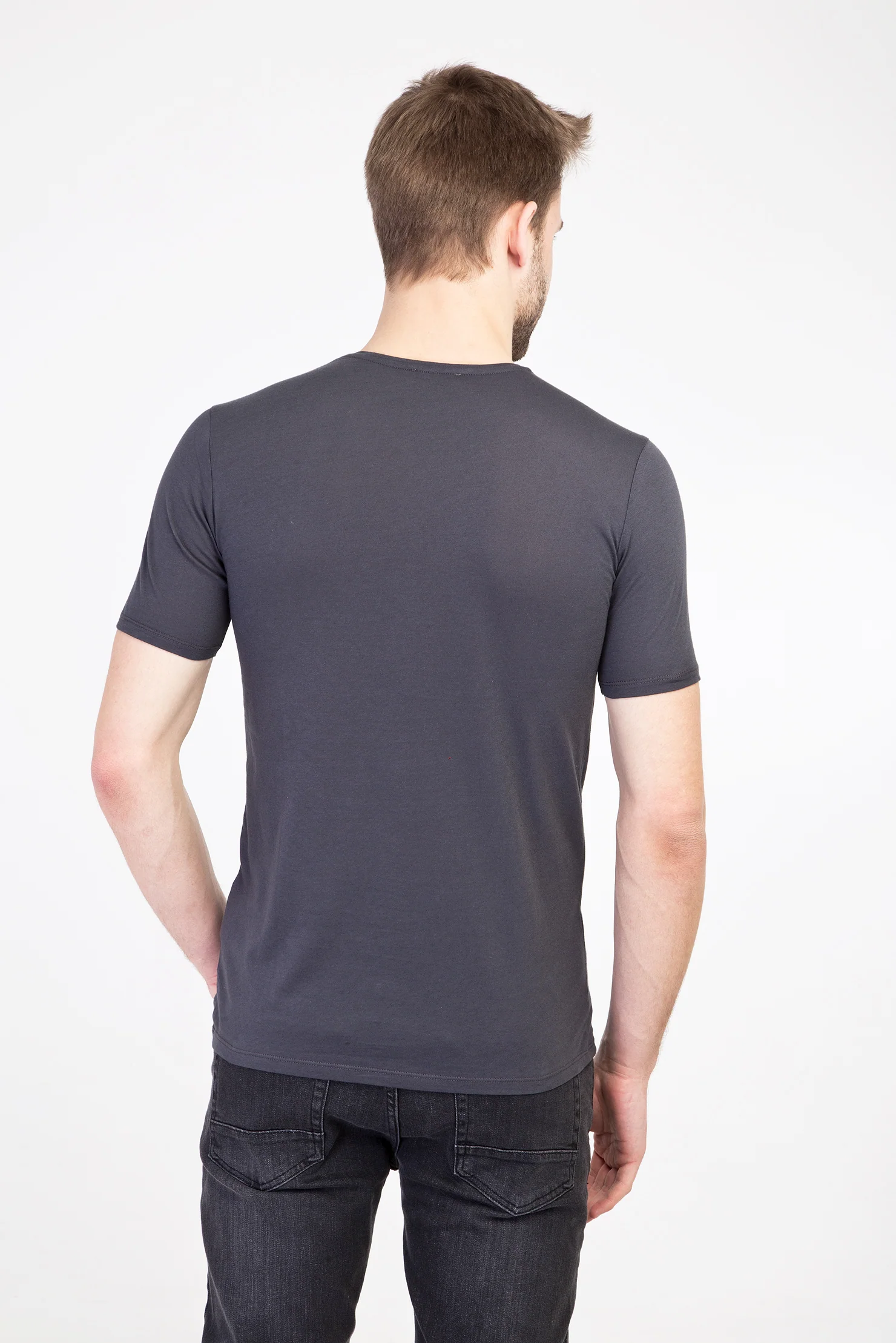 Koyu Antrasit V Yaka Slim Fit Dar Kesim Pamuk Tişört - Image 3