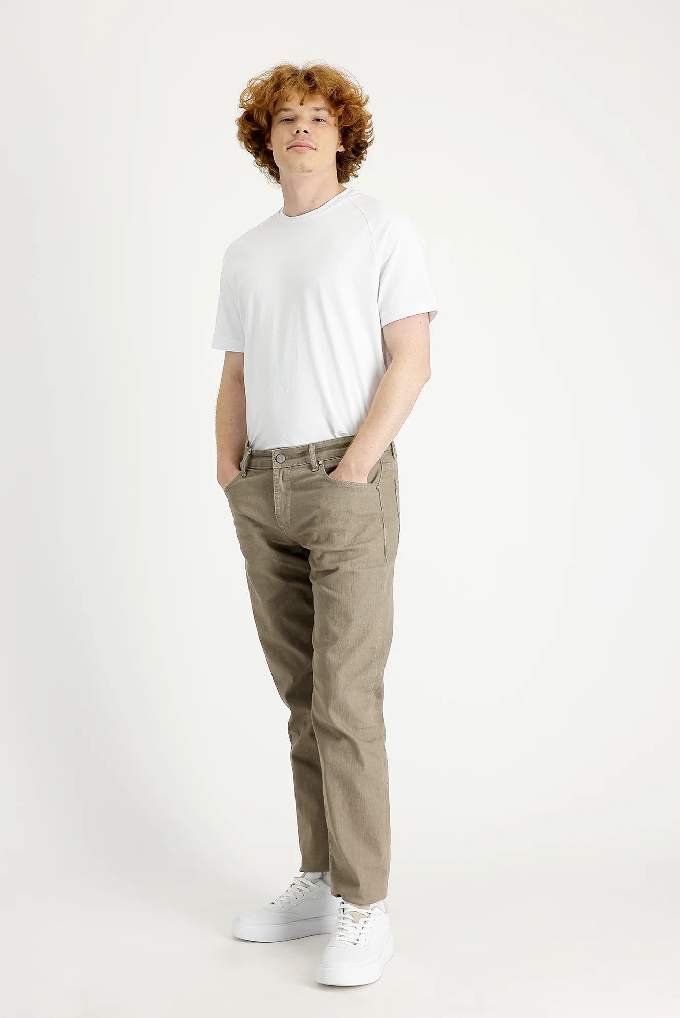 Koyu Bej Regular Fit Standart Kesim Likralı Denim Pantolon