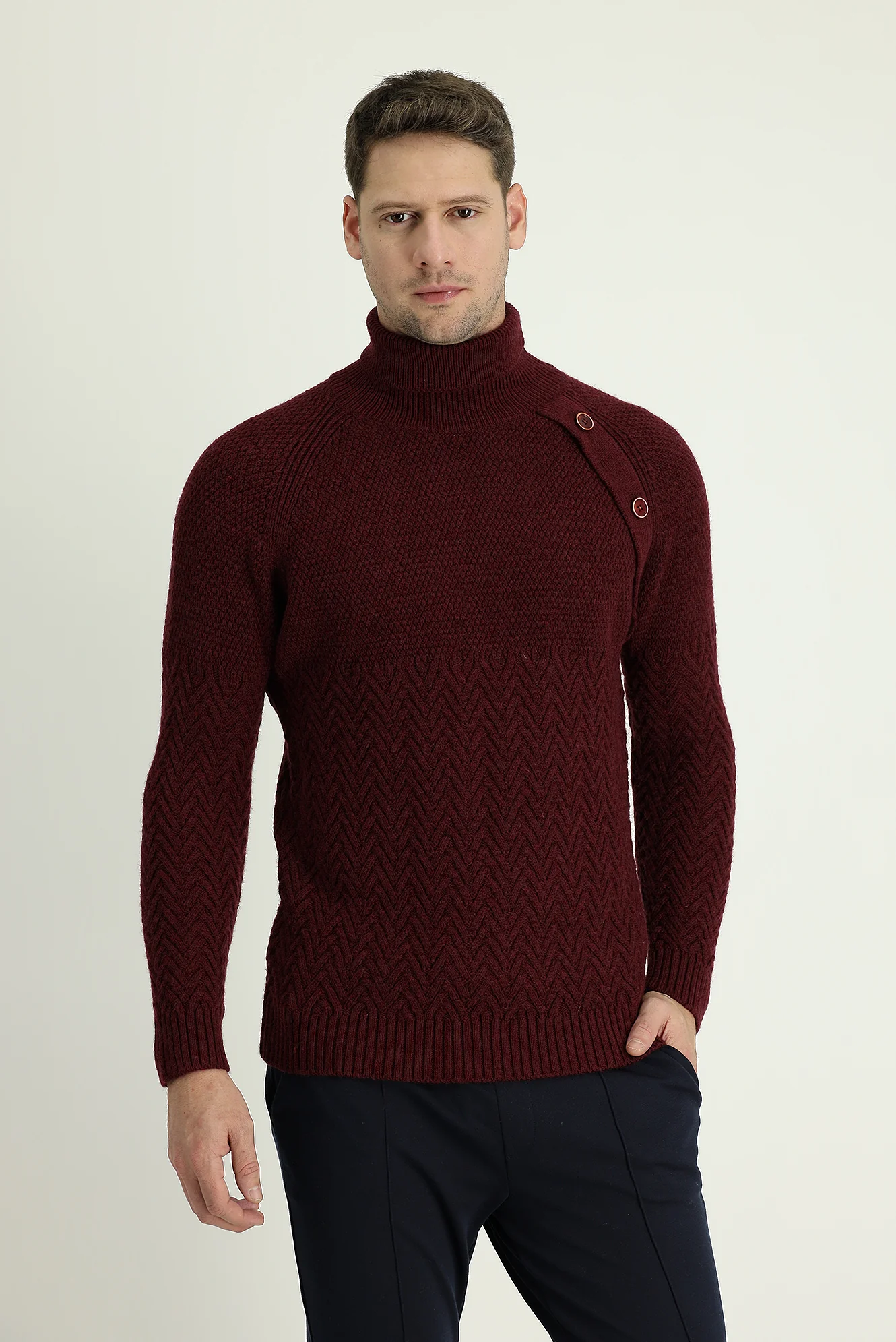 Koyu Bordo Balıkçı Yaka Slim Fit Dar Kesim Desenli Yünlü Triko Kazak - Image 2
