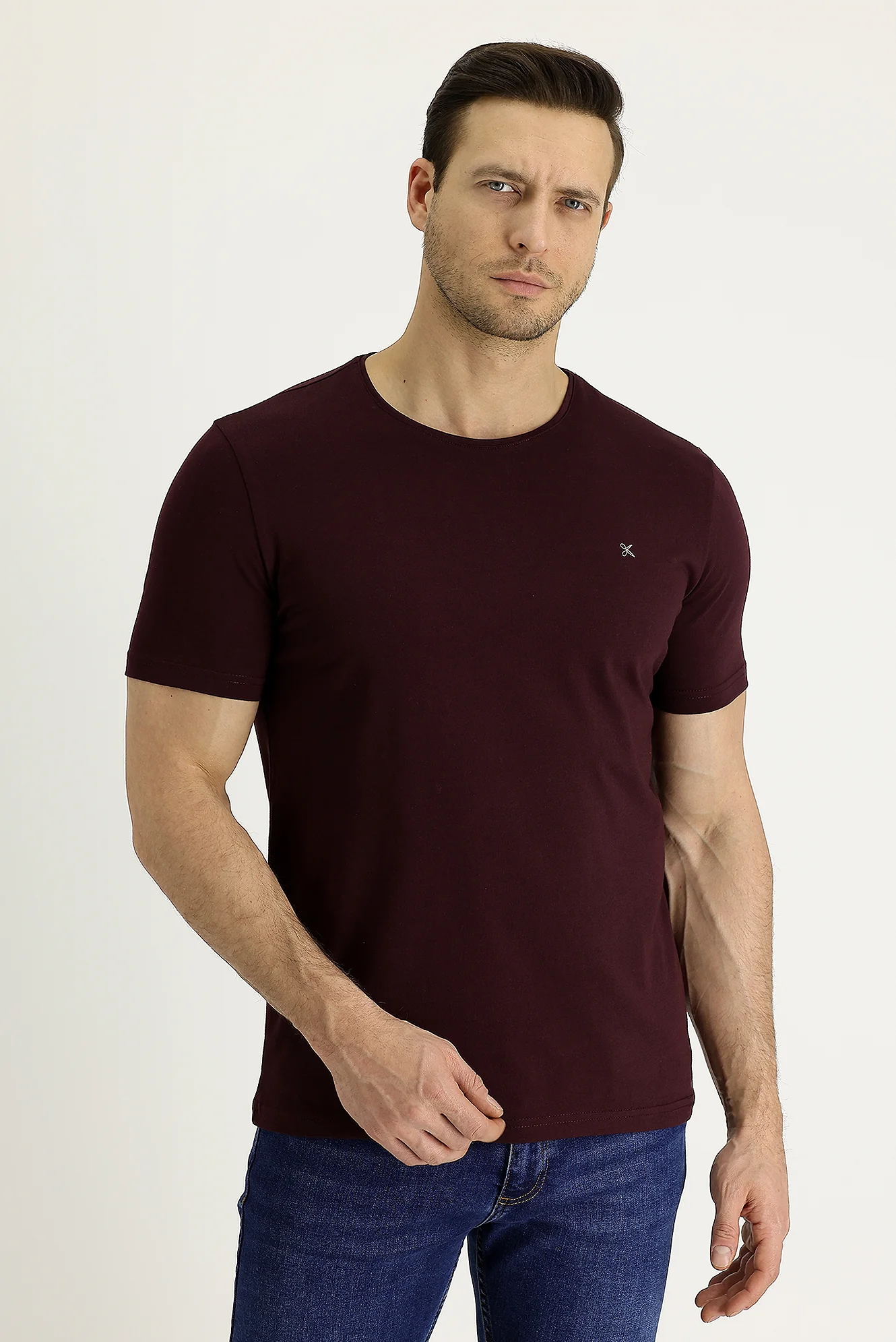 Koyu Bordo Bisiklet Yaka Slim Fit Dar Kesim Tişört