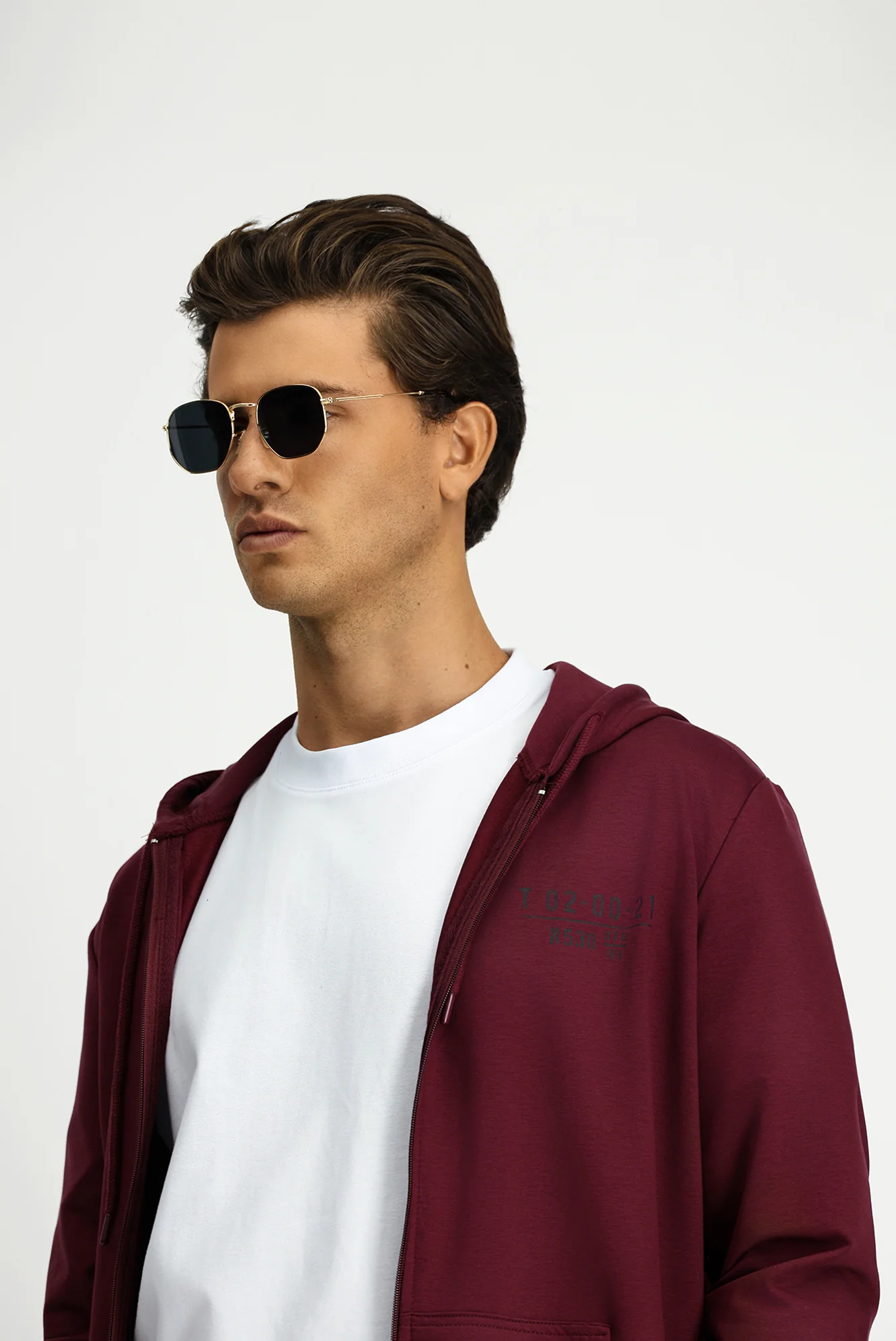 Koyu Bordo Kapüşonlu Regular Fit Fermuarlı Baskılı Pamuklu Sweatshirt - Image 3