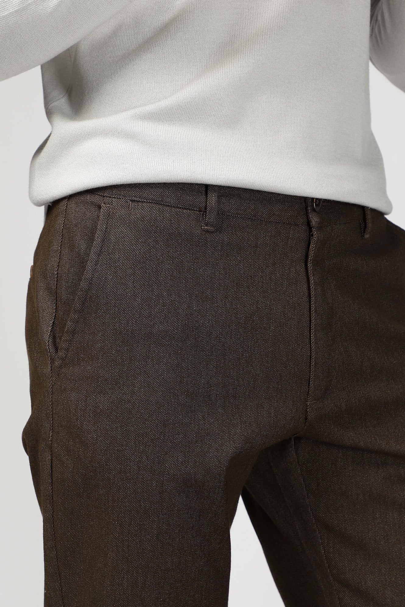 Koyu Kahve Regular Fit Standart Kesim Likralı Kanvas / Chino Pantolon - Image 3