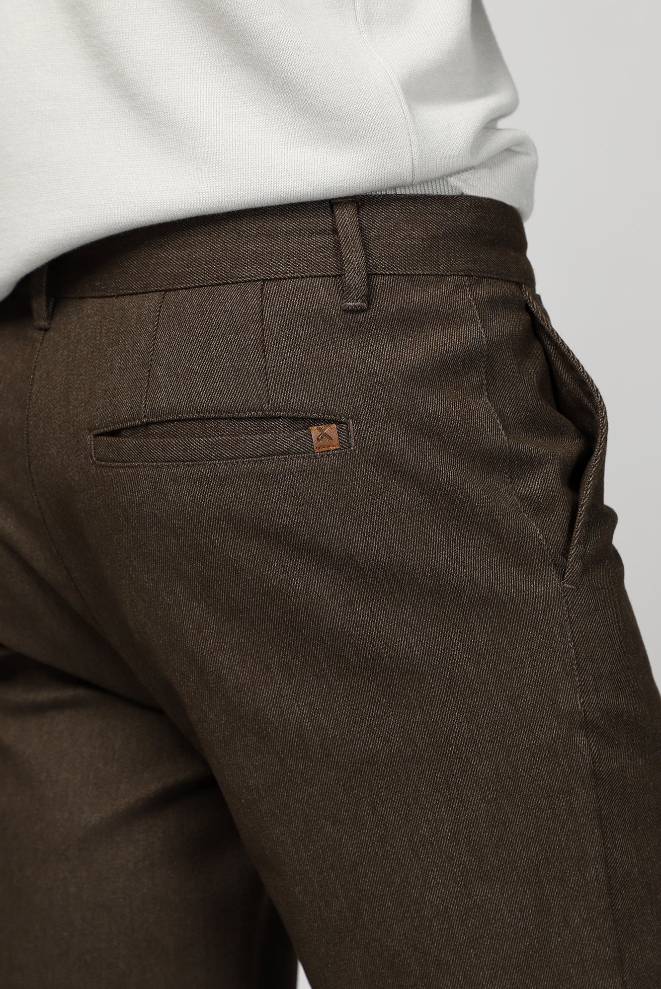 Koyu Kahve Relaxed Fit Rahat Kesim Likralı Kanvas / Chino Pantolon - Image 5