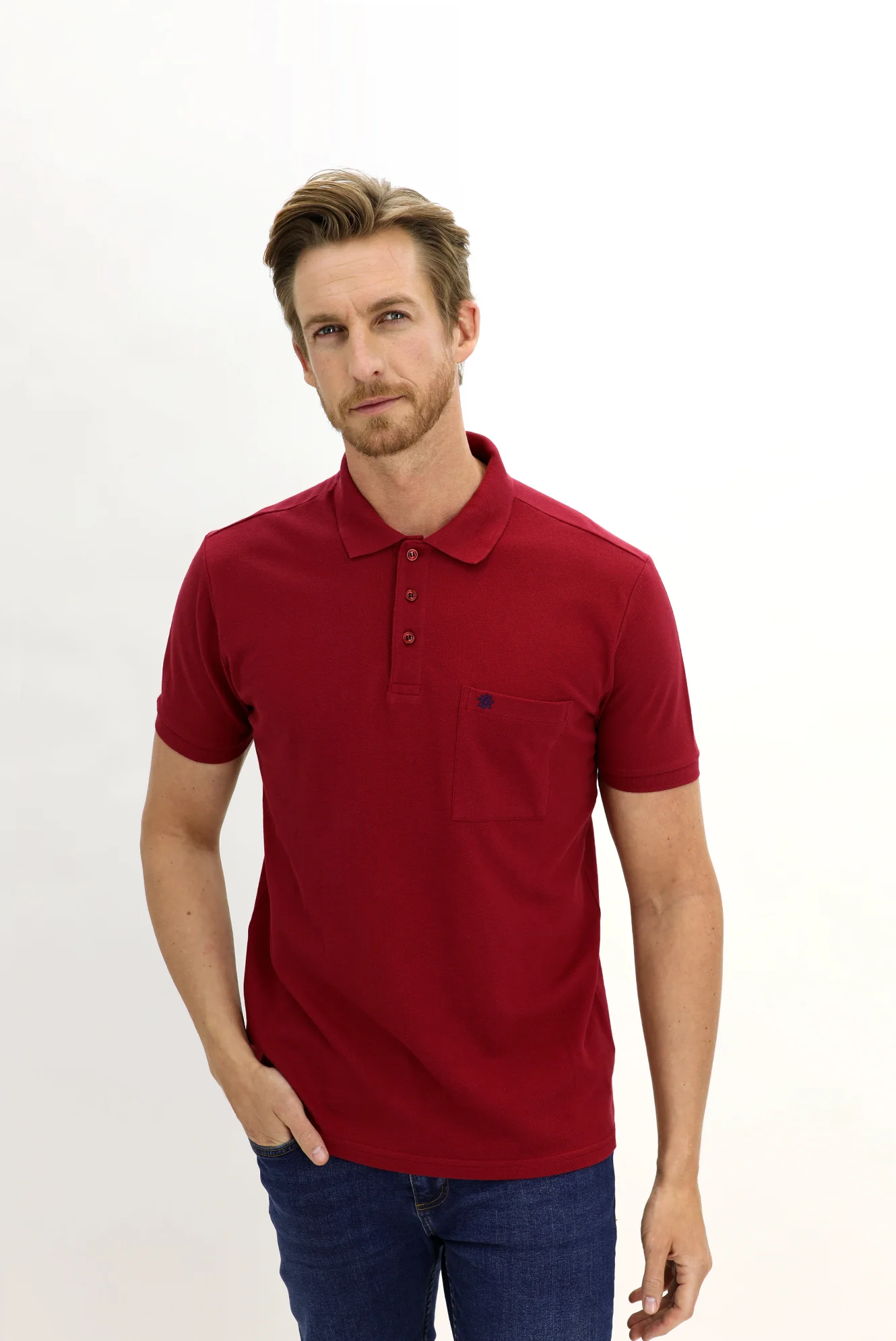 Koyu Kırmızı Cepli Polo Yaka Regular Fit Nakışlı Pamuk Tişört - Image 3