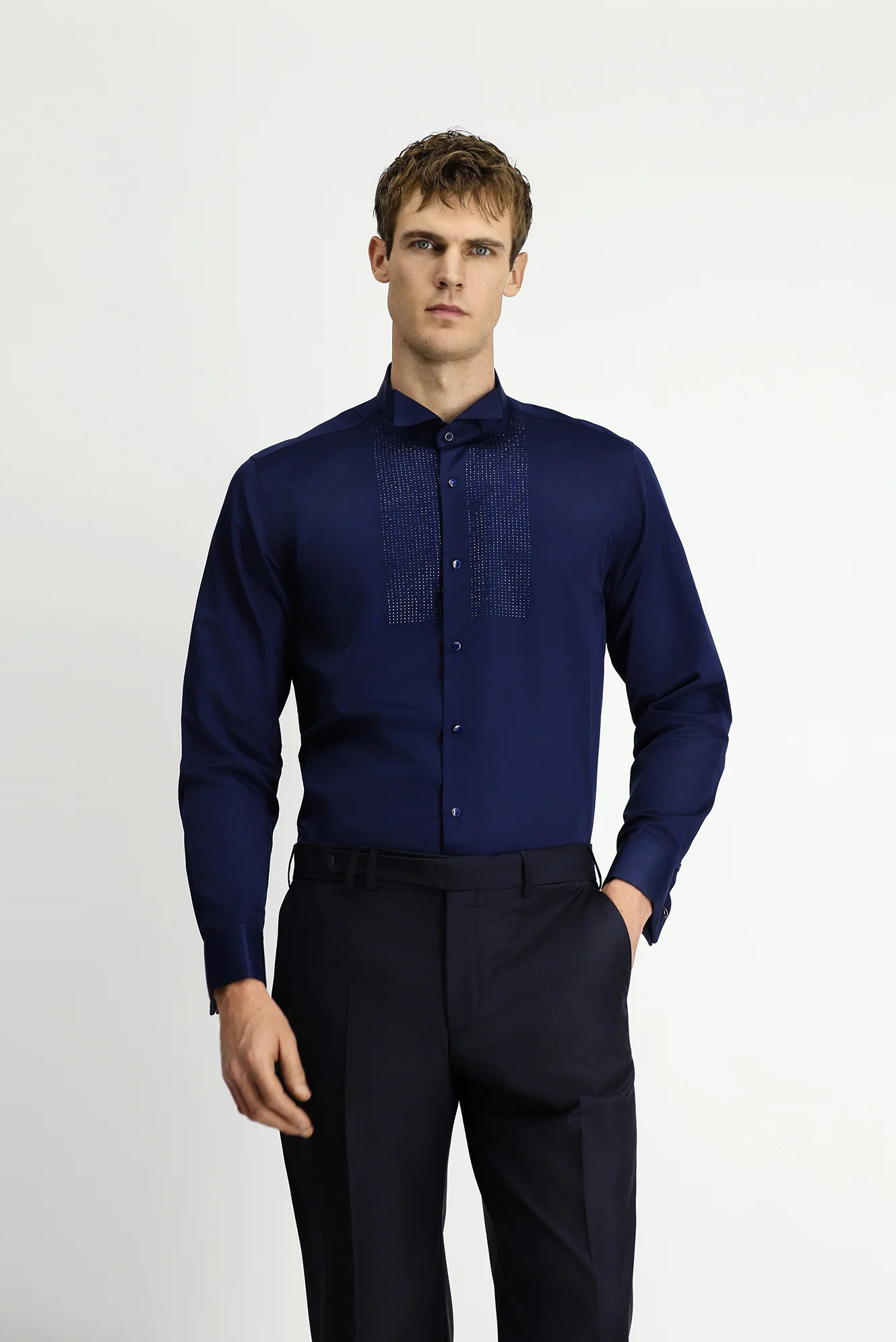 Koyu Lacivert Ata Yaka Slim Fit Dar Kesim Taşlı Pamuklu Kolay Ütülenebilir Gömlek