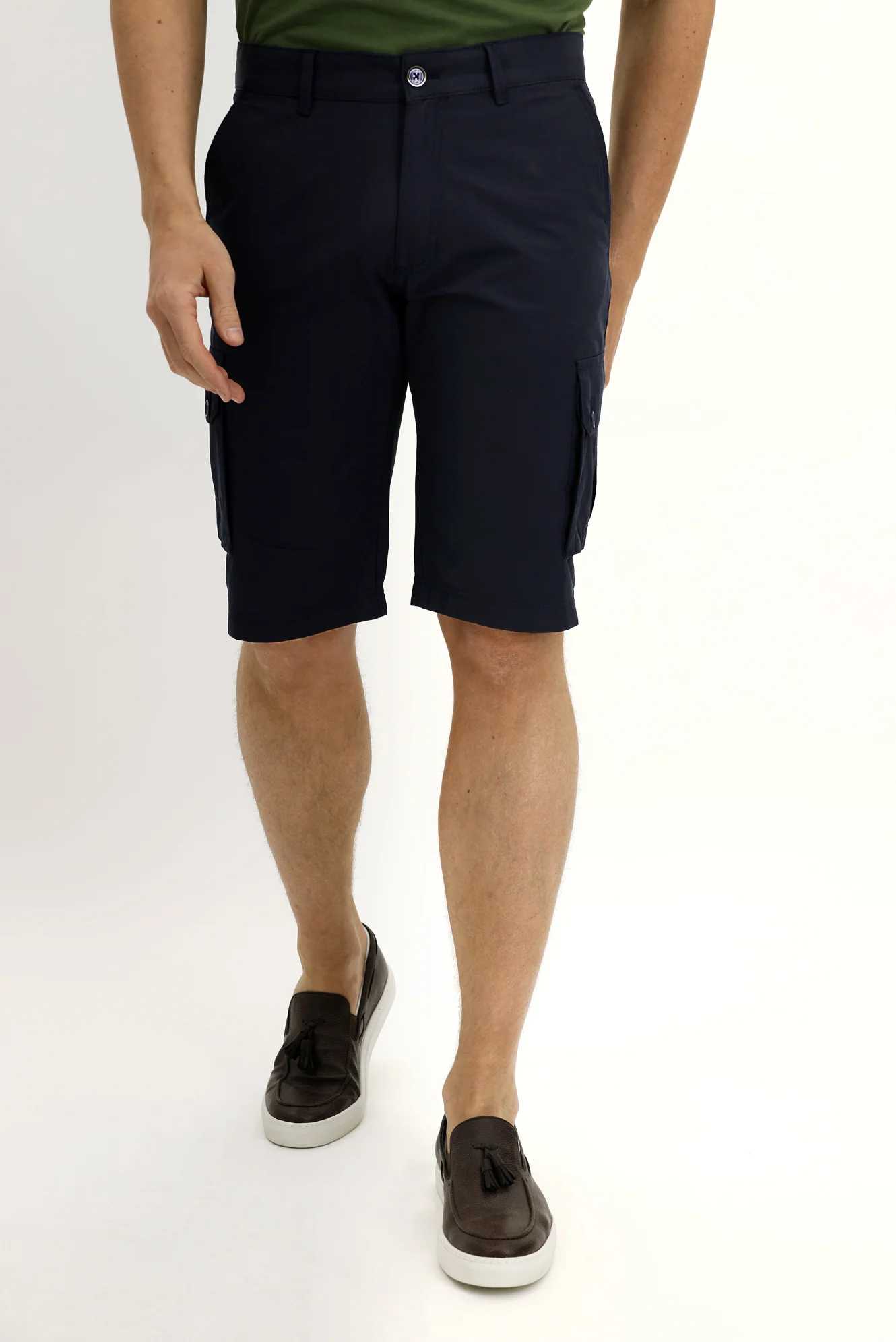 Koyu Lacivert Slim Fit Dar Kesim Bermuda Şort - Image 2