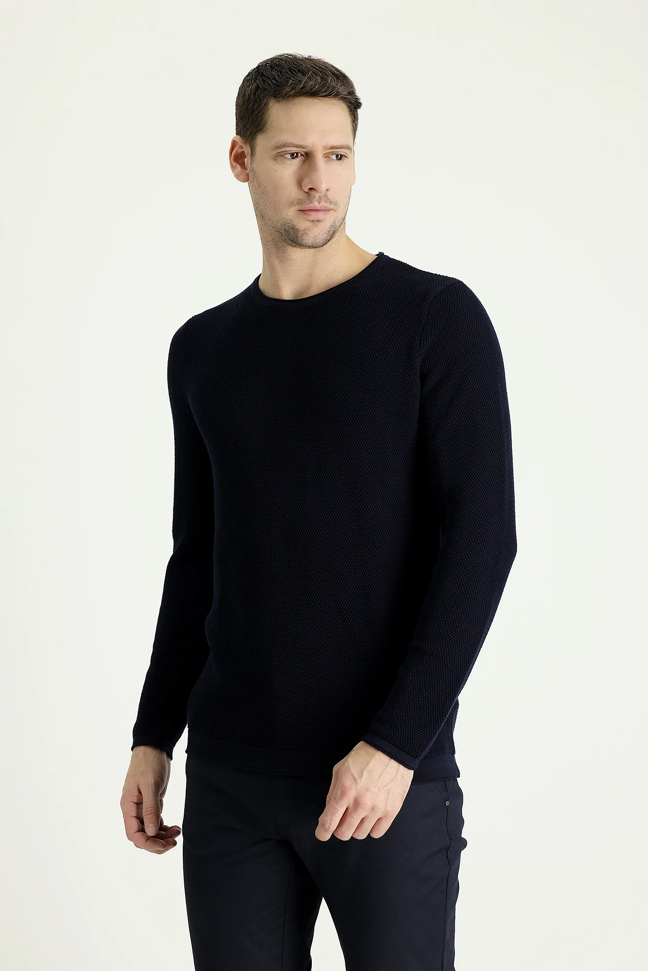 Koyu Lacivert Bisiklet Yaka Slim Fit Dar Kesim Desenli Triko Kazak - Image 2
