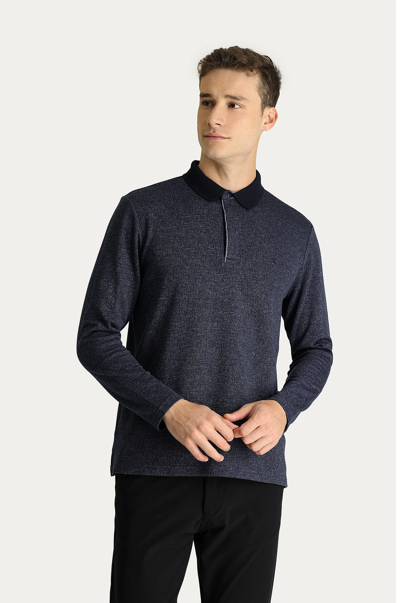Koyu Lacivert Polo Yaka Regular Fit Nakışlı Sweatshirt - Image 3