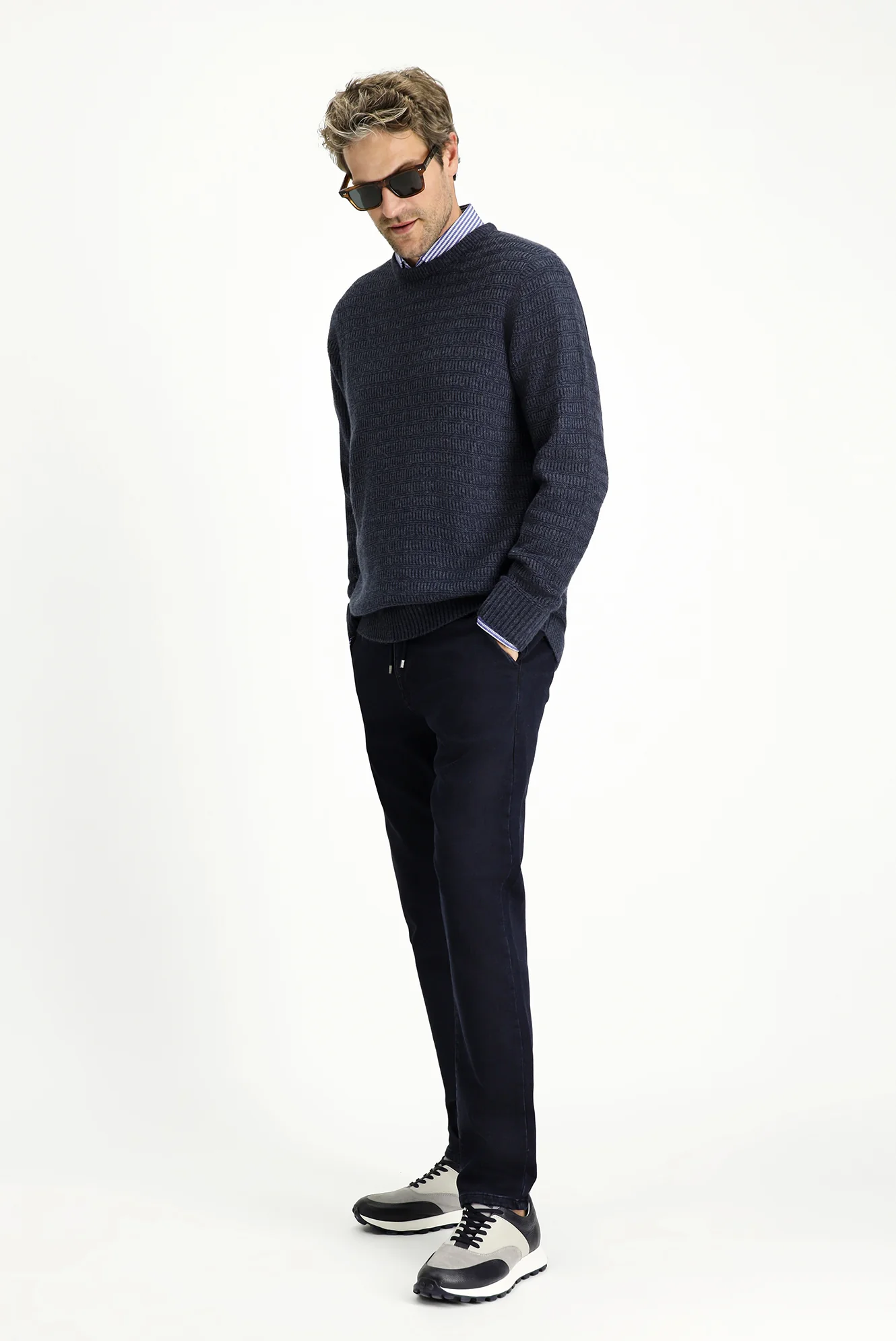 Koyu Lacivert Regular Fit Standart Kesim Beli Lastikli İpli Likralı Denim Pantolon - Image 2