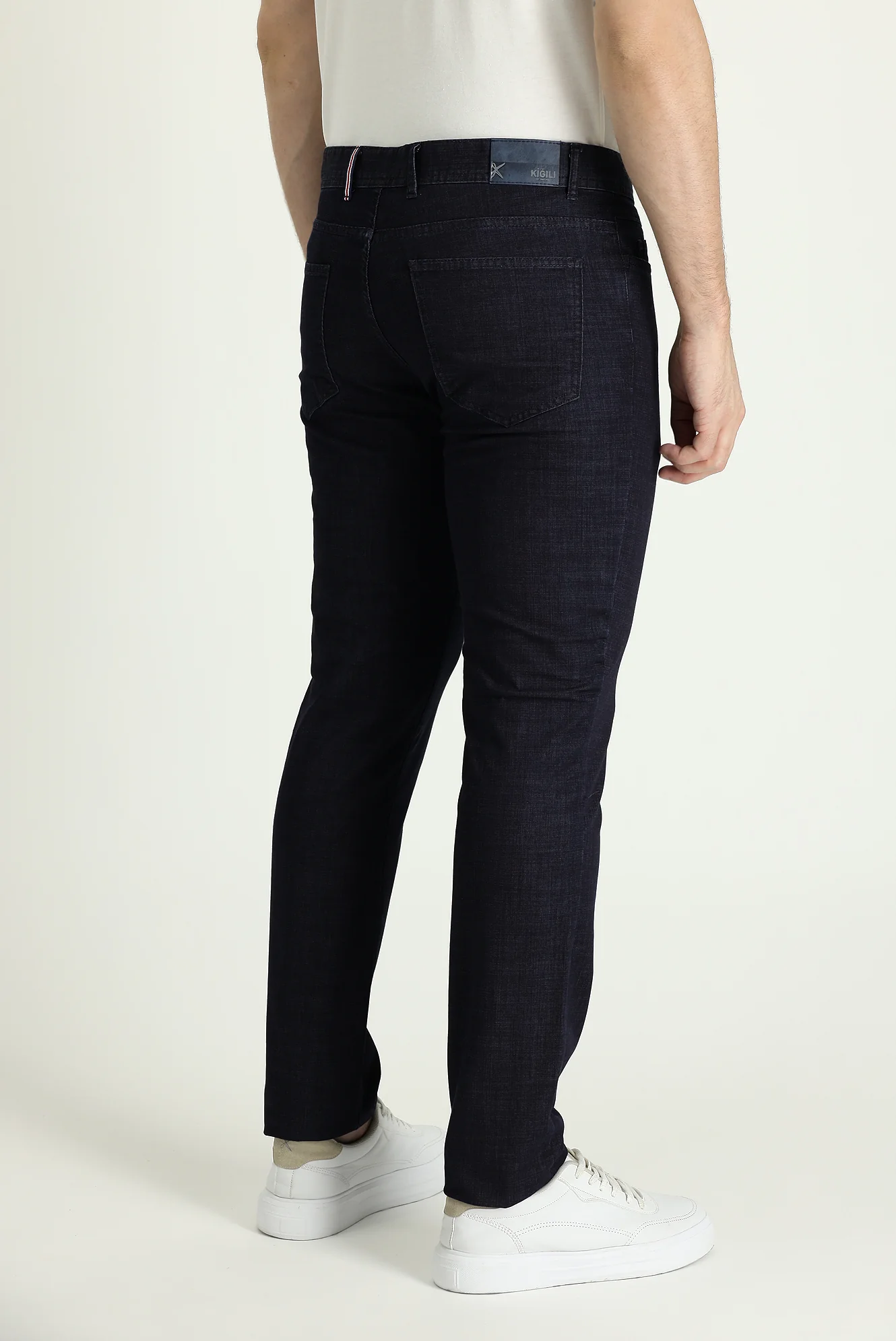 Koyu Lacivert Regular Fit Standart Kesim Likralı Denim Look Pantolon - Image 4
