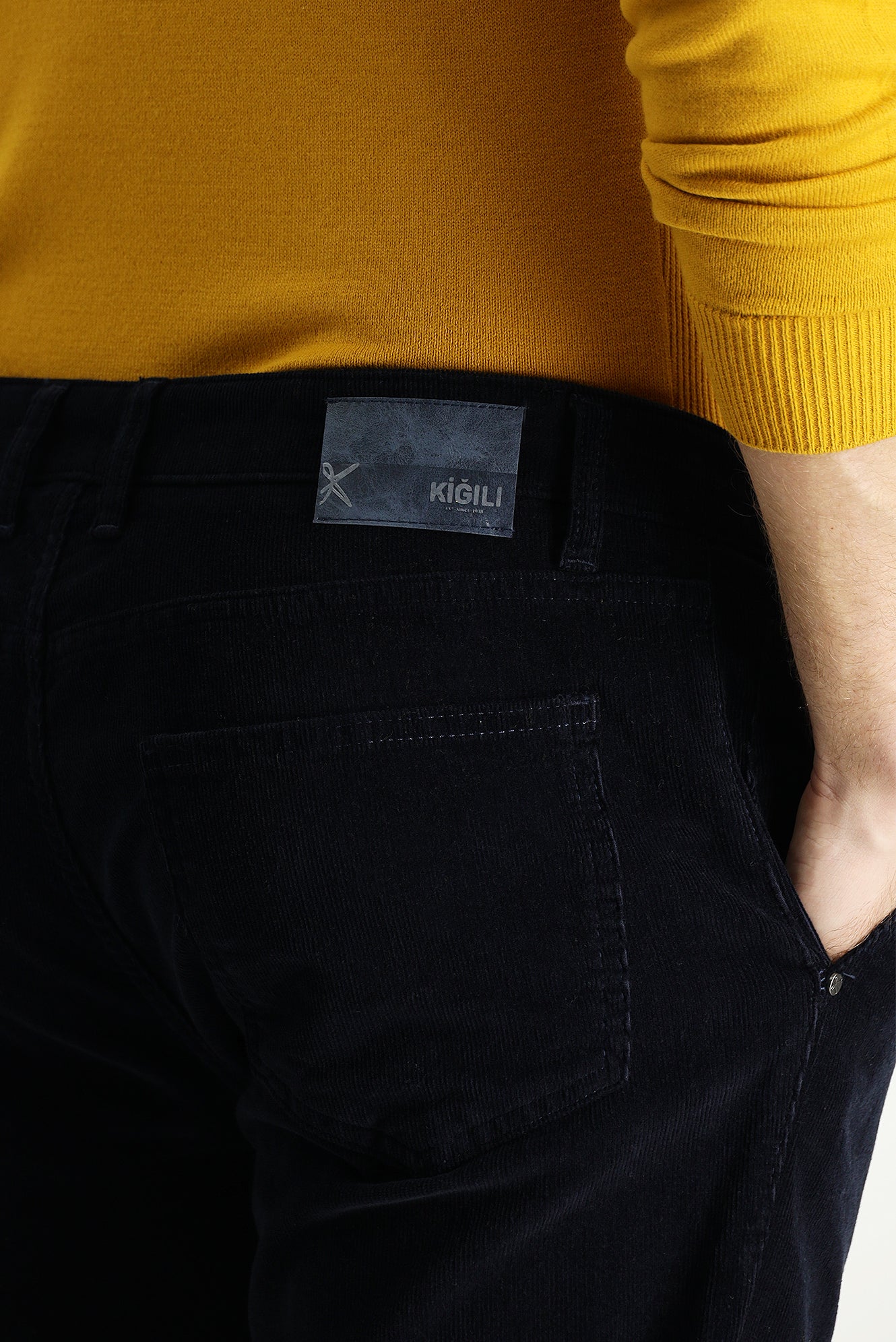 Koyu Lacivert Regular Fit Standart Kesim Likralı Kadife Pantolon - Image 5