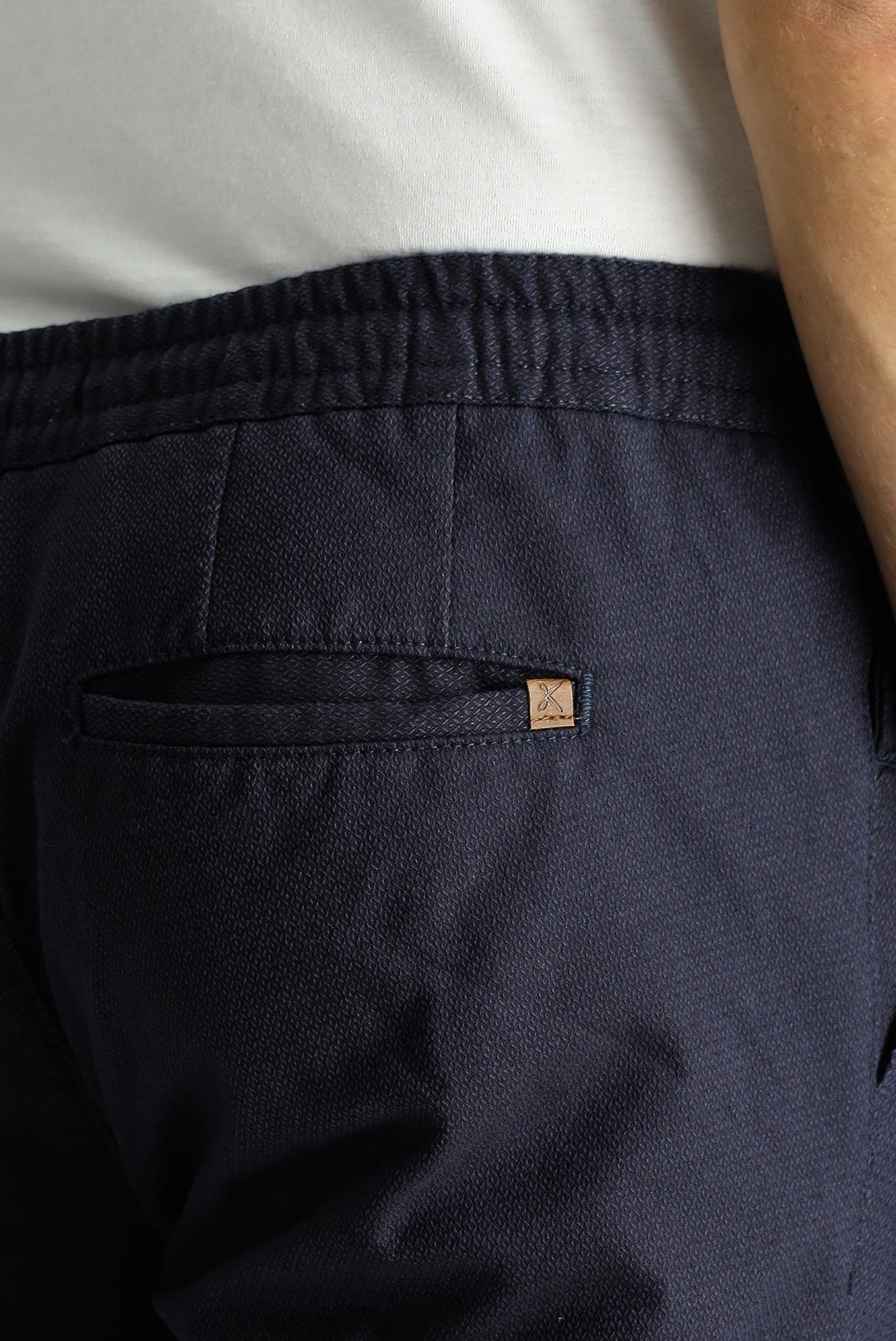 Koyu Lacivert Slim Fit Dar Kesim Beli Lastikli İpli Desenli Likralı Pantolon - Image 7