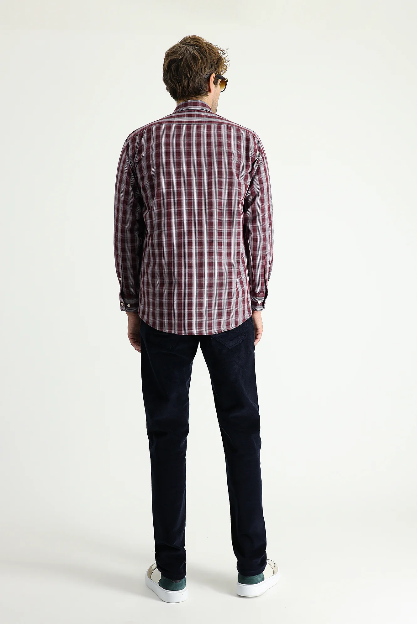 Koyu Lacivert Slim Fit Dar Kesim Likralı Kadife Pantolon - Image 5