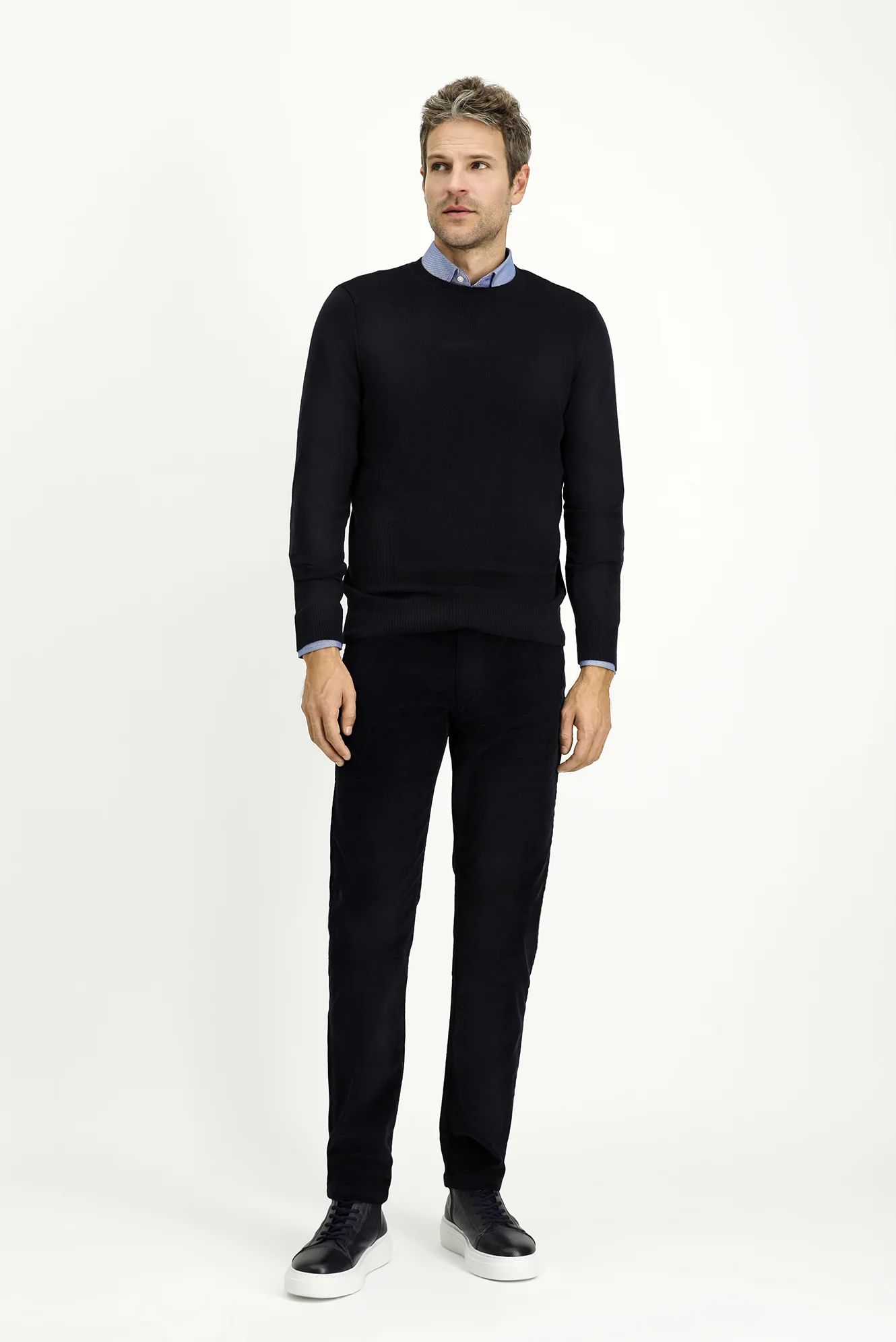 Koyu Lacivert Slim Fit Dar Kesim Likralı Kadife Pantolon