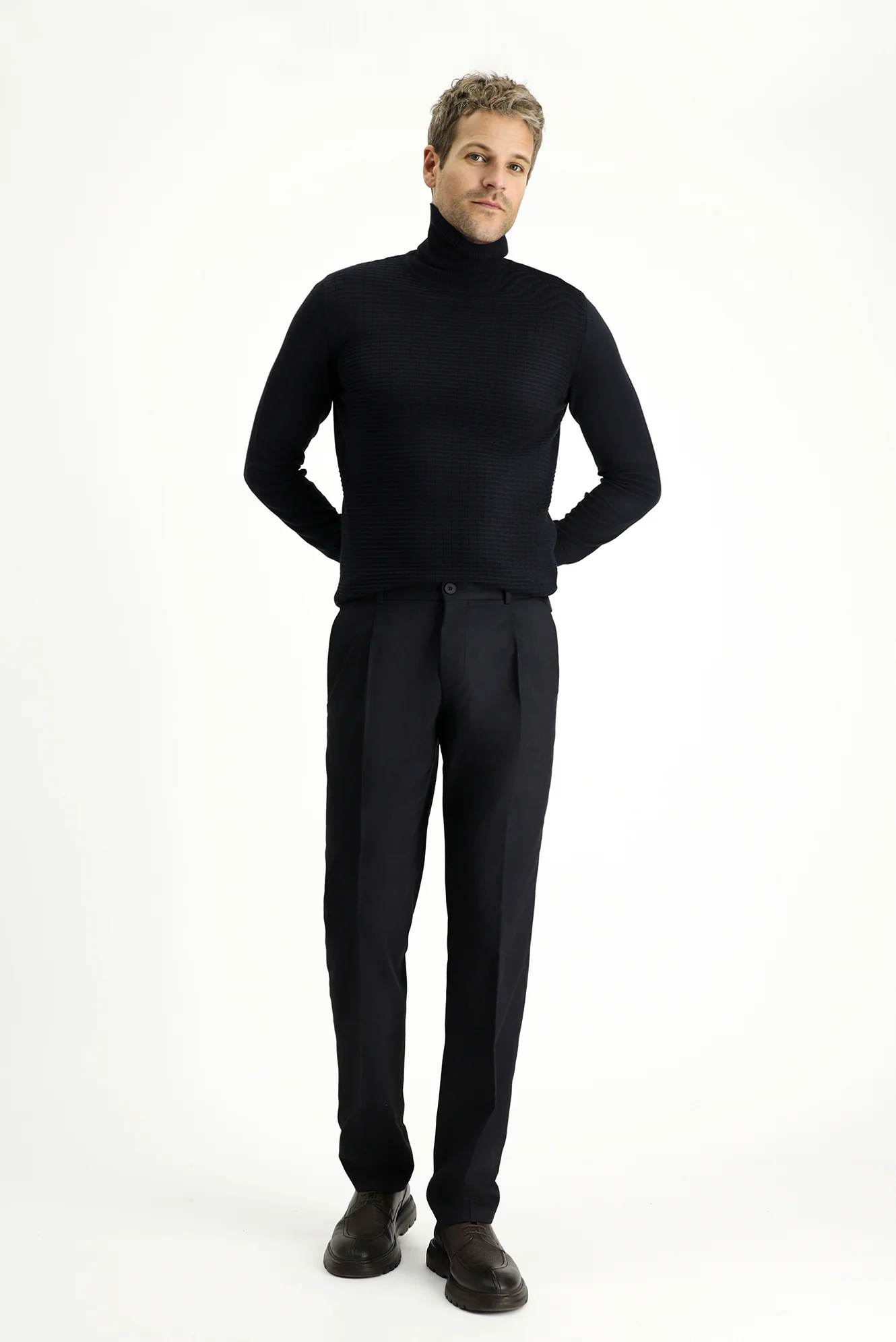 Koyu Lacivert 7 Drop Slim Fit Dar Kesim Likralı Pileli Klasik Kumaş Pantolon