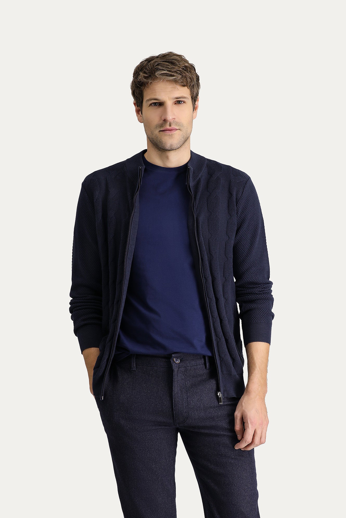 Koyu Lacivert Slim Fit Dar Kesim Yünlü Desenli Pamuklu Triko Hırka - Image 3
