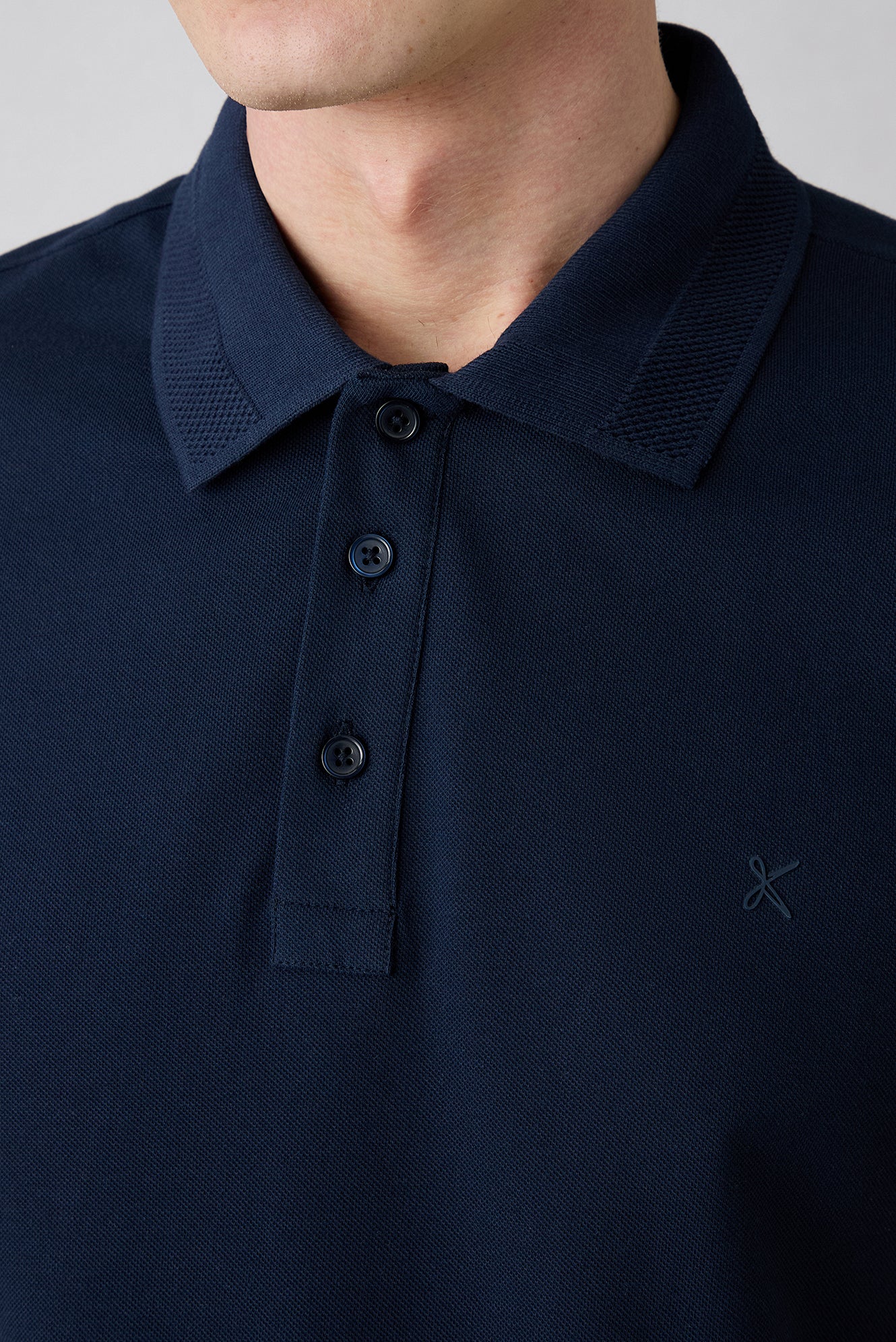 Koyu Lacivert Kıvrılmaz Polo Yaka Slim Fit Dar Kesim Ribana Detaylı Pamuk Tişört - Image 3