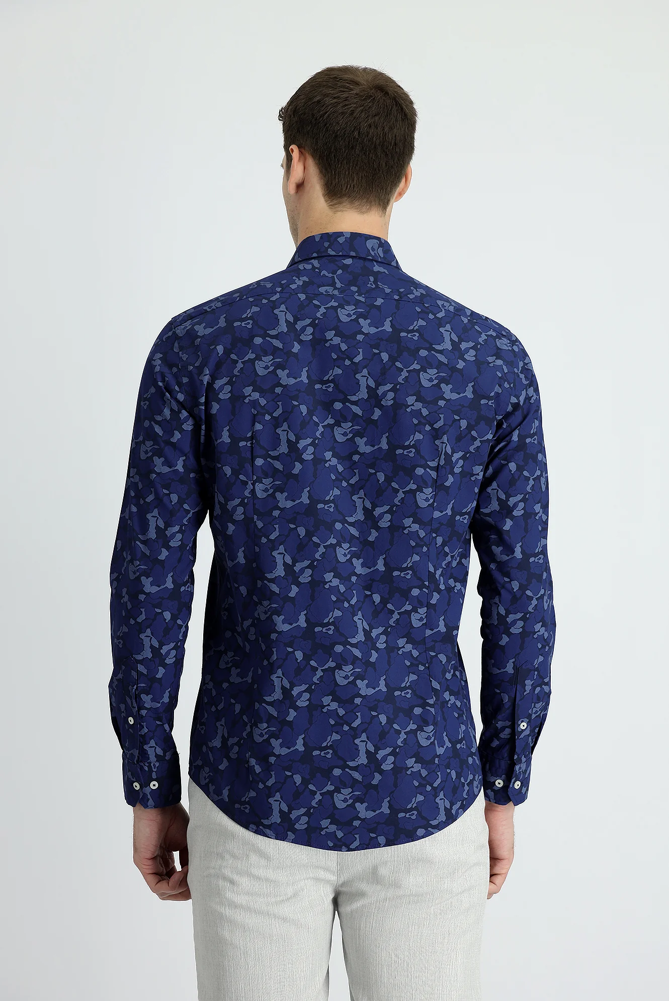Koyu Lacivert Uzun Kol Slim Fit Dar Kesim Baskılı Pamuk Gömlek - Image 2