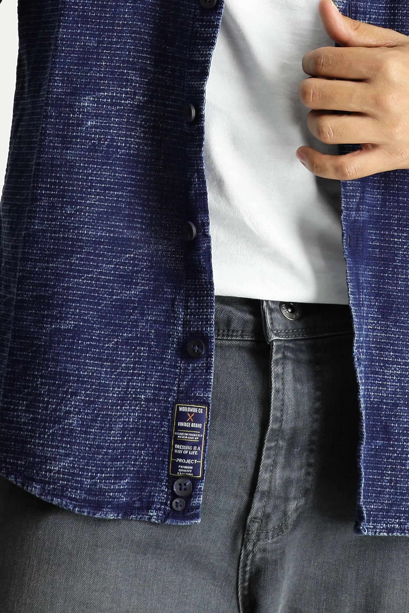 Koyu Lacivert Uzun Kol Slim Fit Dar Kesim Denim Görünümlü Spor Pamuk Gömlek - Image 5