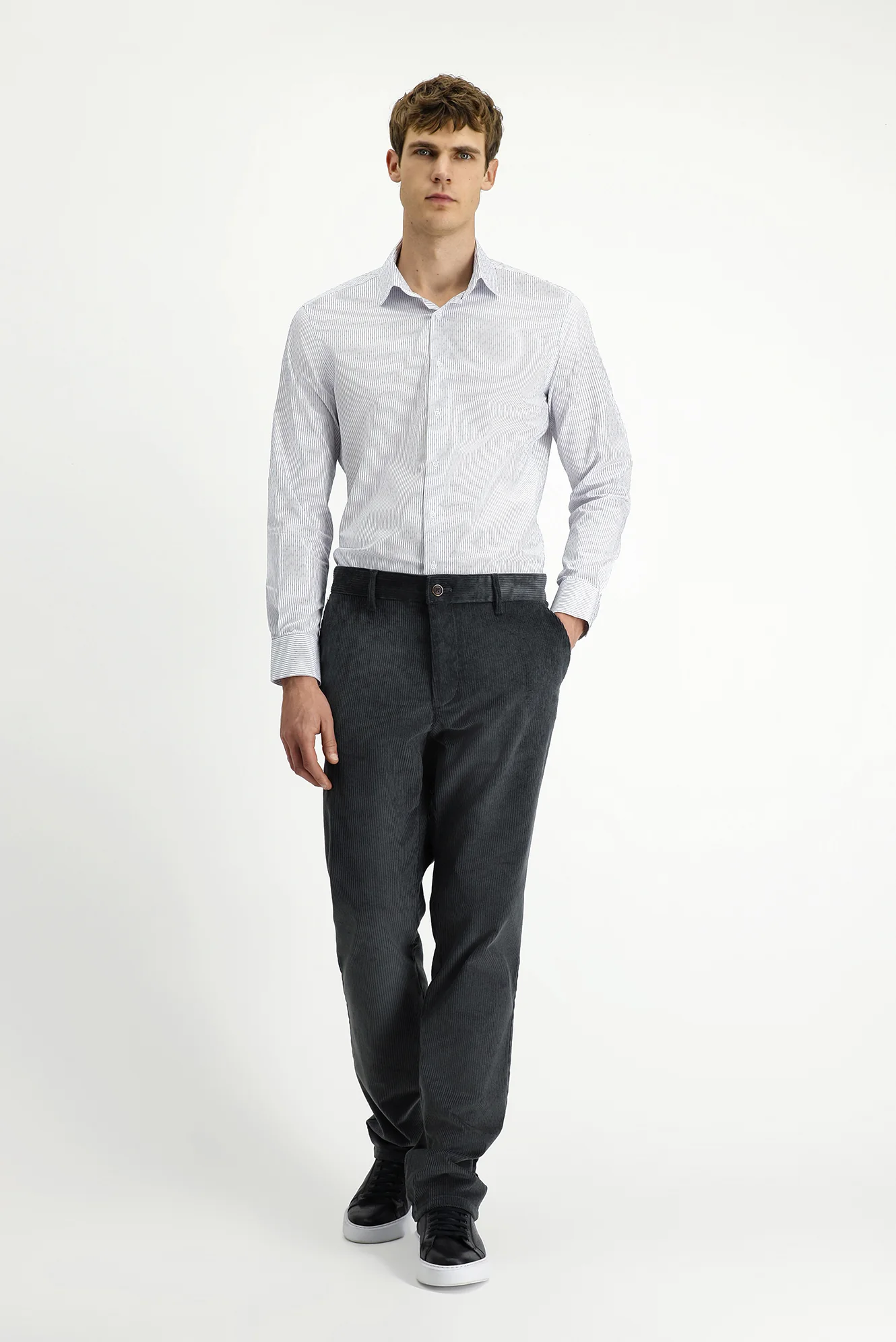 Koyu Lacivert Uzun Kol Slim Fit Dar Kesim Klasik Çizgili Pamuk Gömlek - Image 2