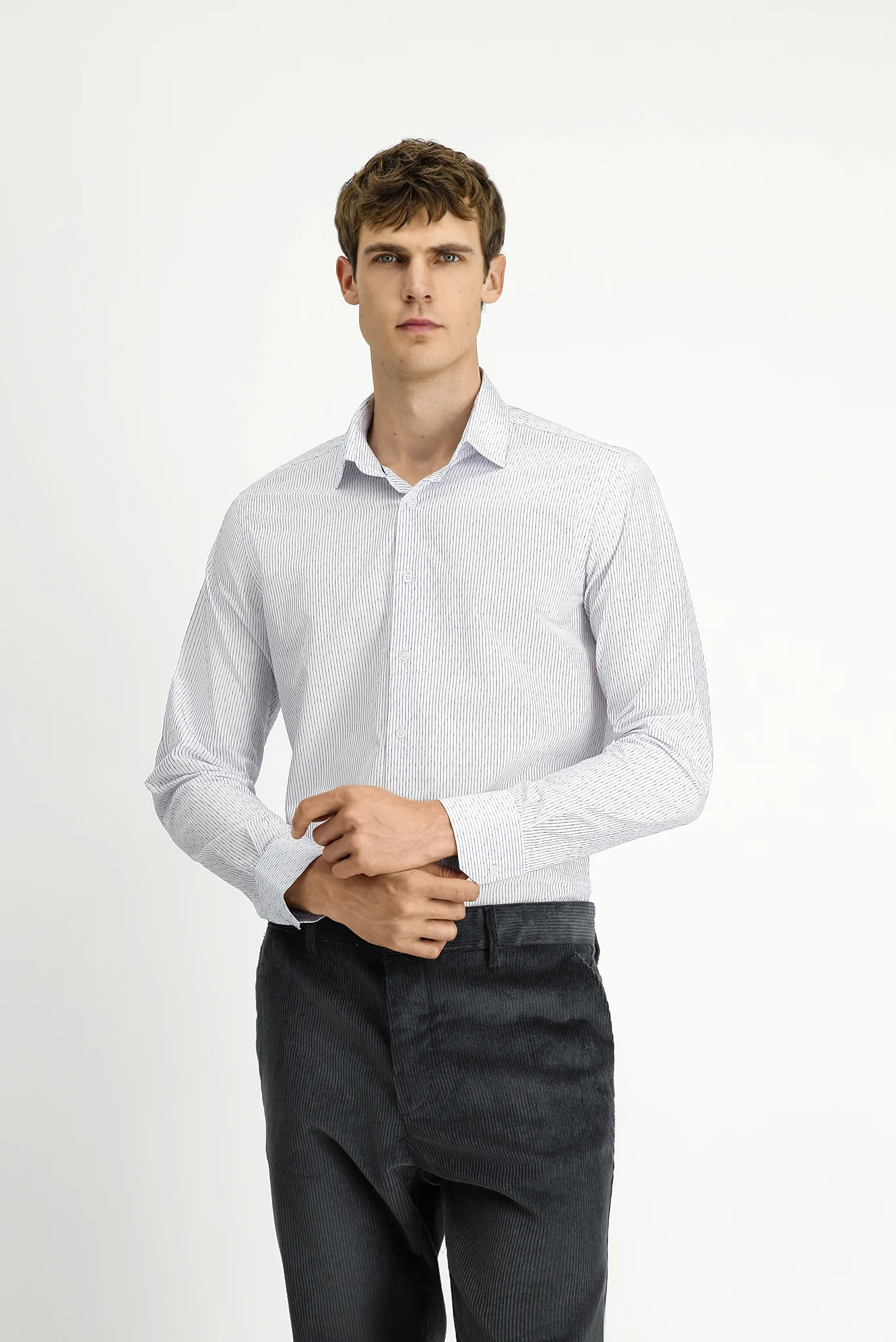 Koyu Lacivert Uzun Kol Slim Fit Dar Kesim Klasik Çizgili Pamuk Gömlek - Image 4