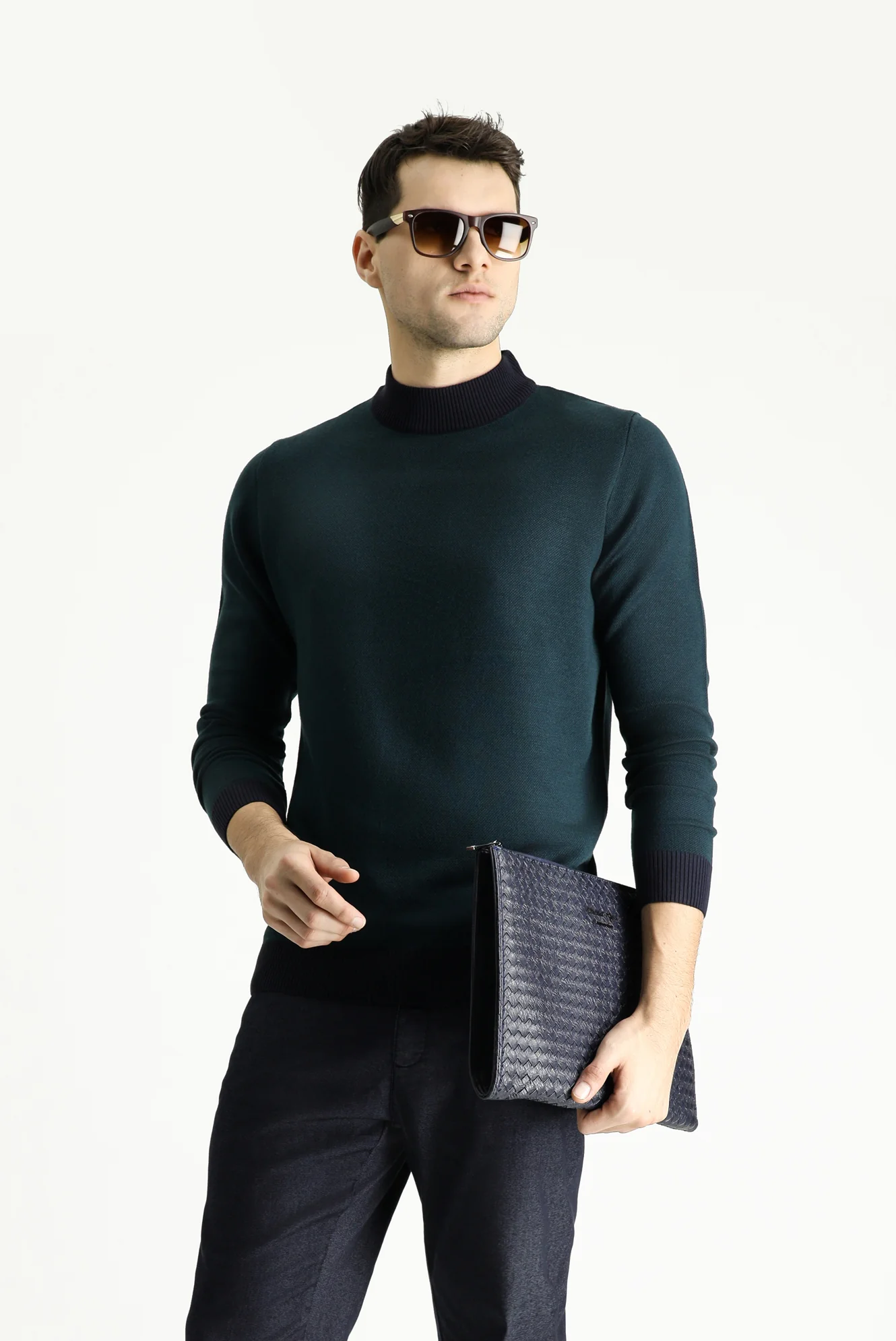 Koyu Lacivert Yarım Balıkçı Yaka Slim Fit Dar Kesim Desenli Triko Kazak