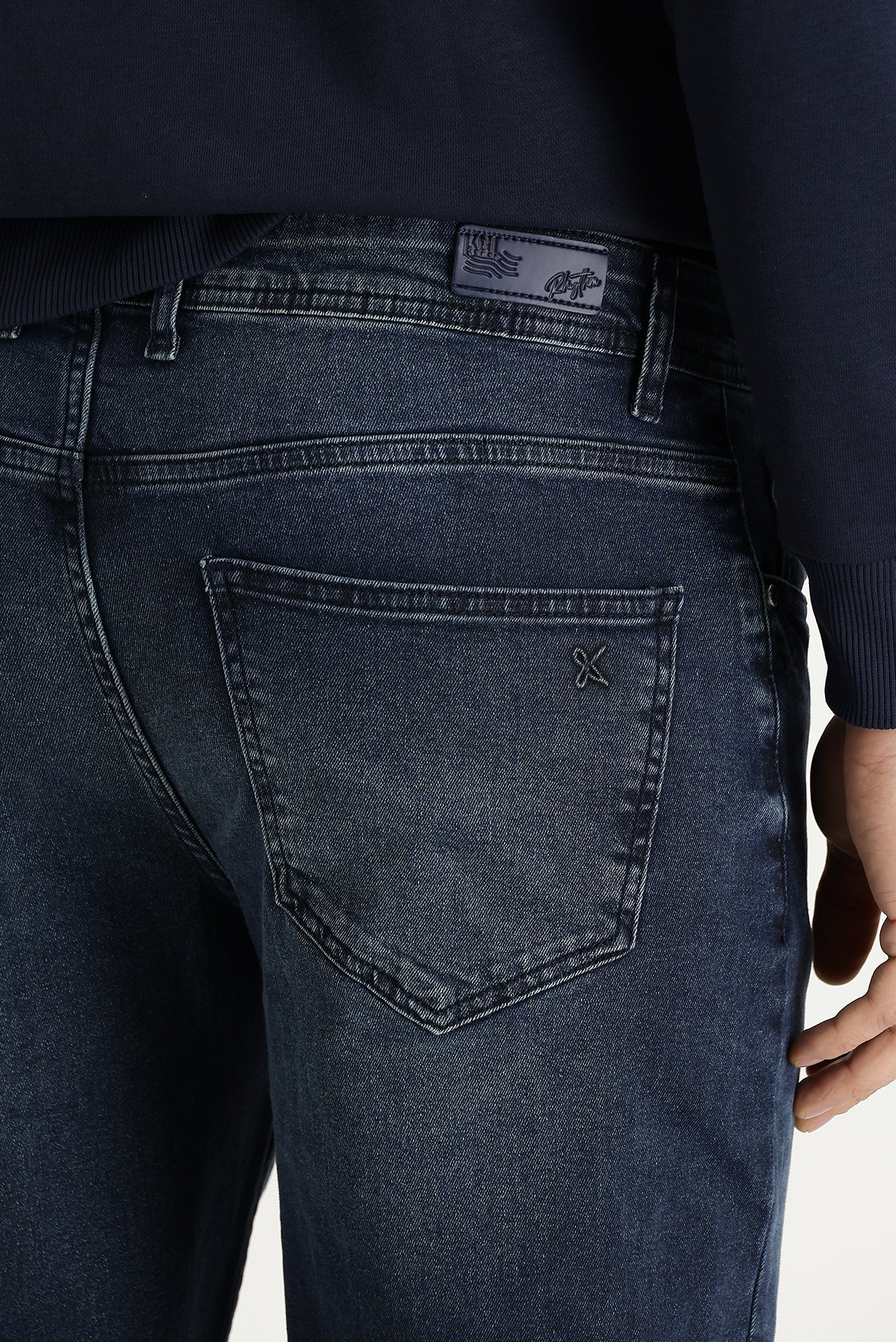 Koyu Mavi Regular Fit Standart Kesim Likralı Denim Pantolon - Image 5