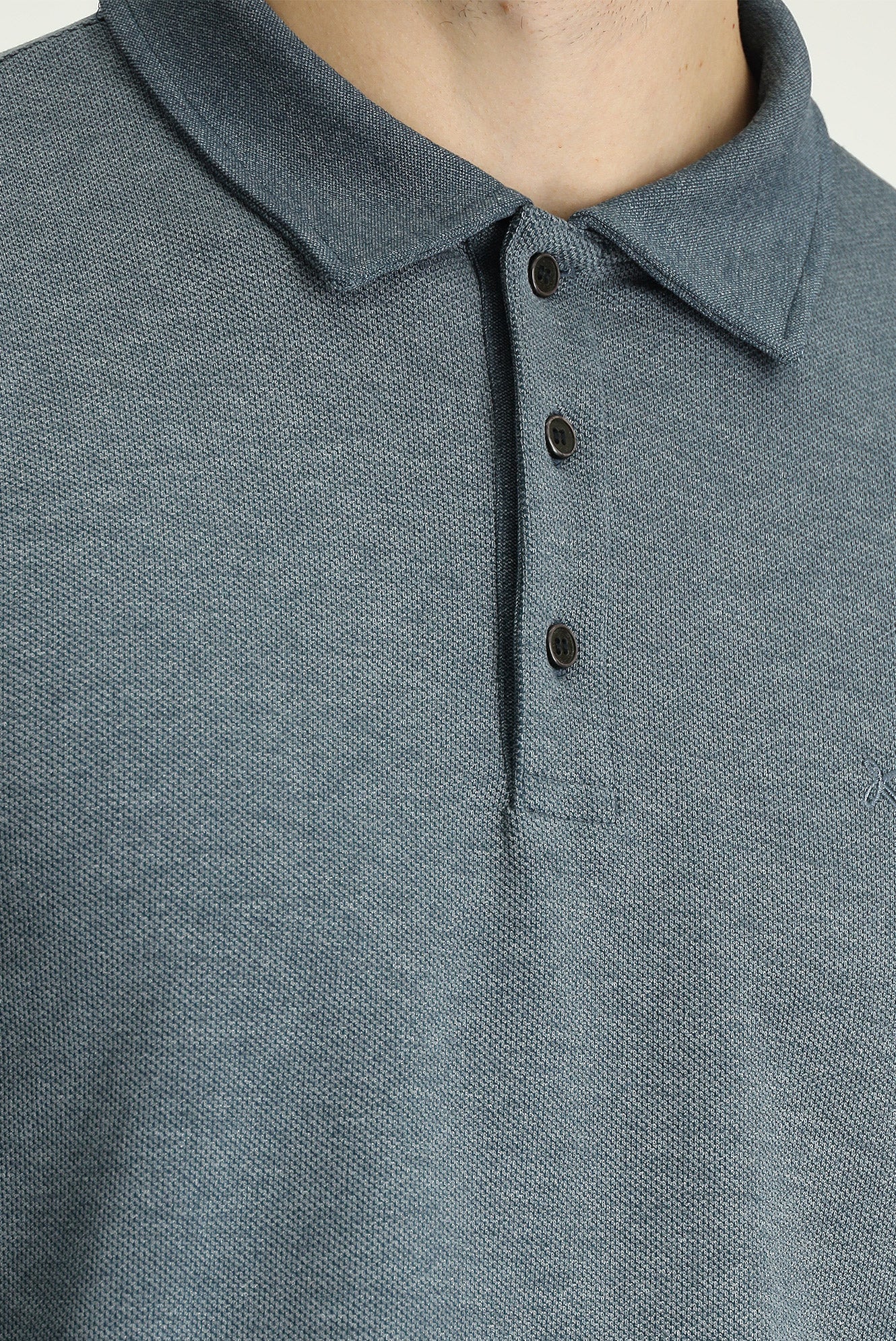 Koyu Mavi Polo Yaka Nakışlı Sweatshirt - Image 4