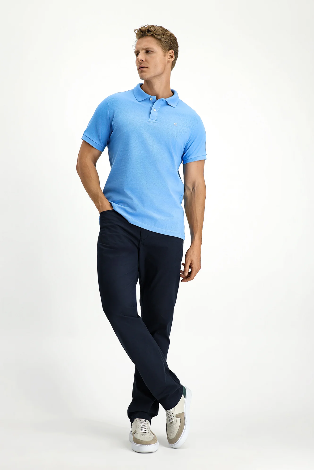 Koyu Mavi  Polo Yaka Slim Fit Nakışlı %100 Pamuk Tişört - Image 2