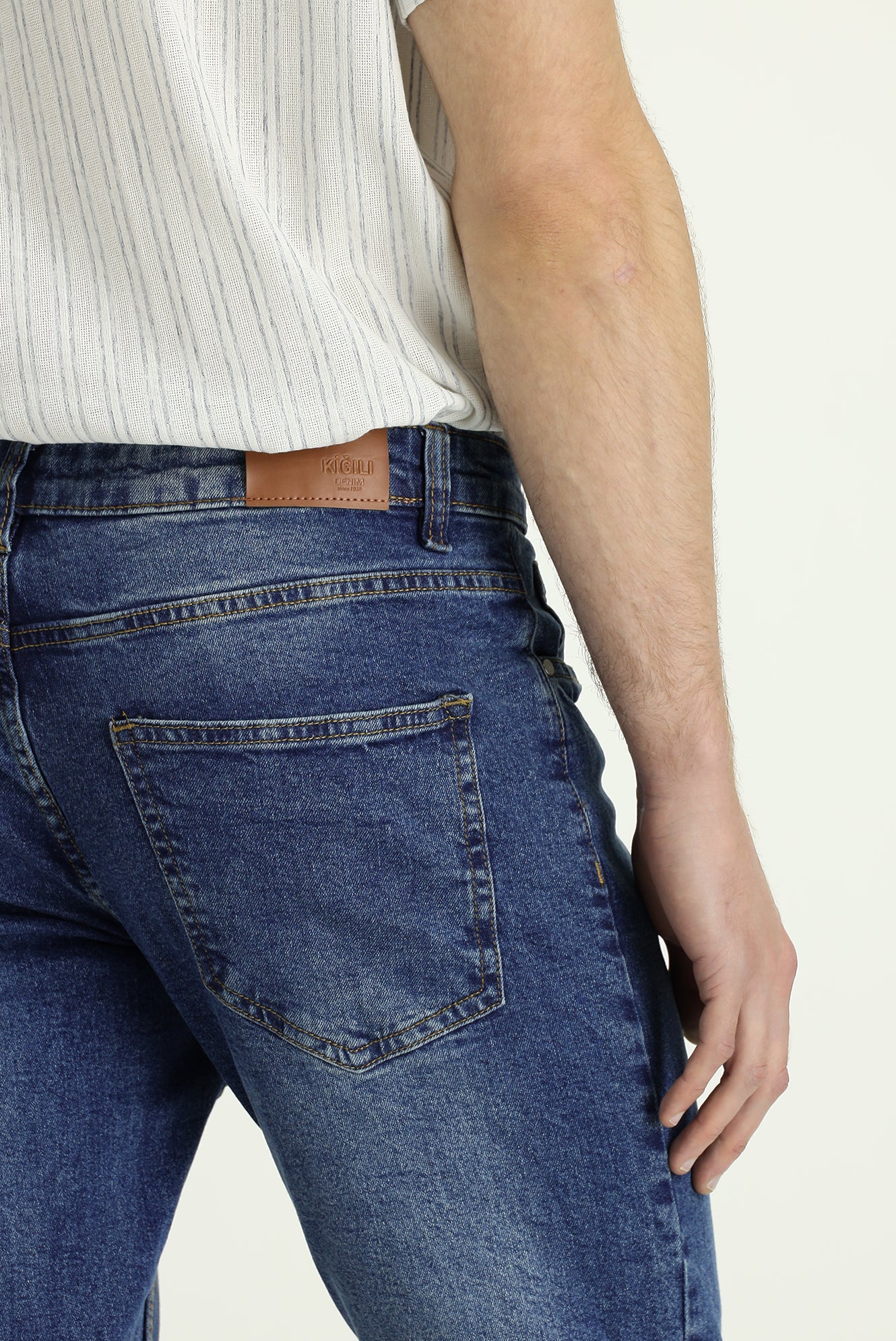 Koyu Mavi  Regular Fit Standart Kesim Likralı Denim Pantolon - Image 6