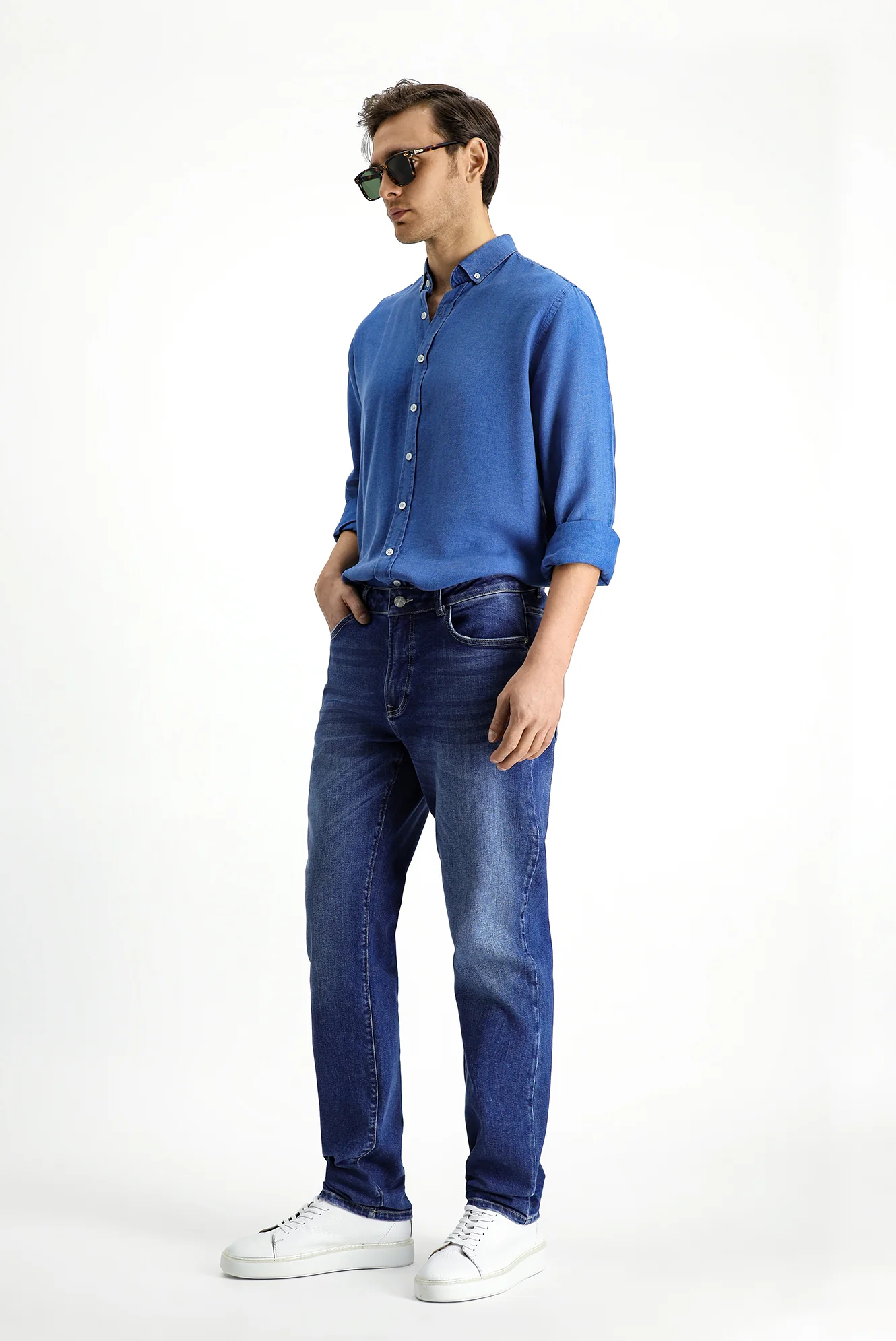 Koyu Mavi  Regular Fit Standart Kesim Likralı Denim Pantolon - Image 2