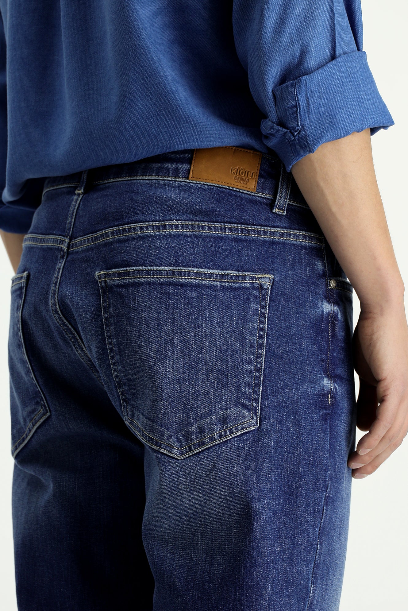 Koyu Mavi  Regular Fit Standart Kesim Likralı Denim Pantolon - Image 6