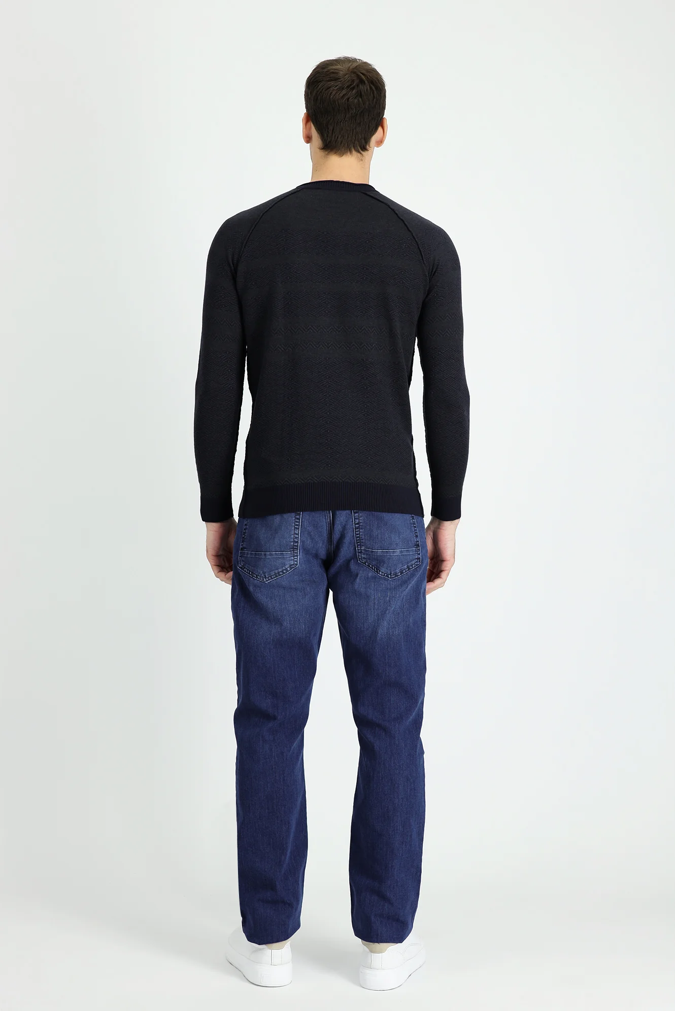 Koyu Mavi Slim Fit Dar Kesim Likralı Denim Pantolon - Image 4