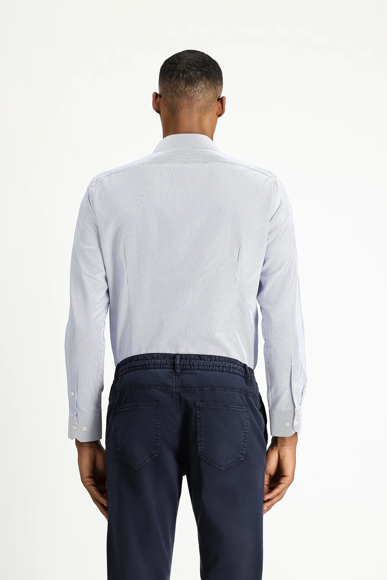 Koyu Mavi Uzun Kol Slim Fit Dar Kesim Klasik Desenli Pamuklu Kolay Ütülenebilir Gömlek - Image 4